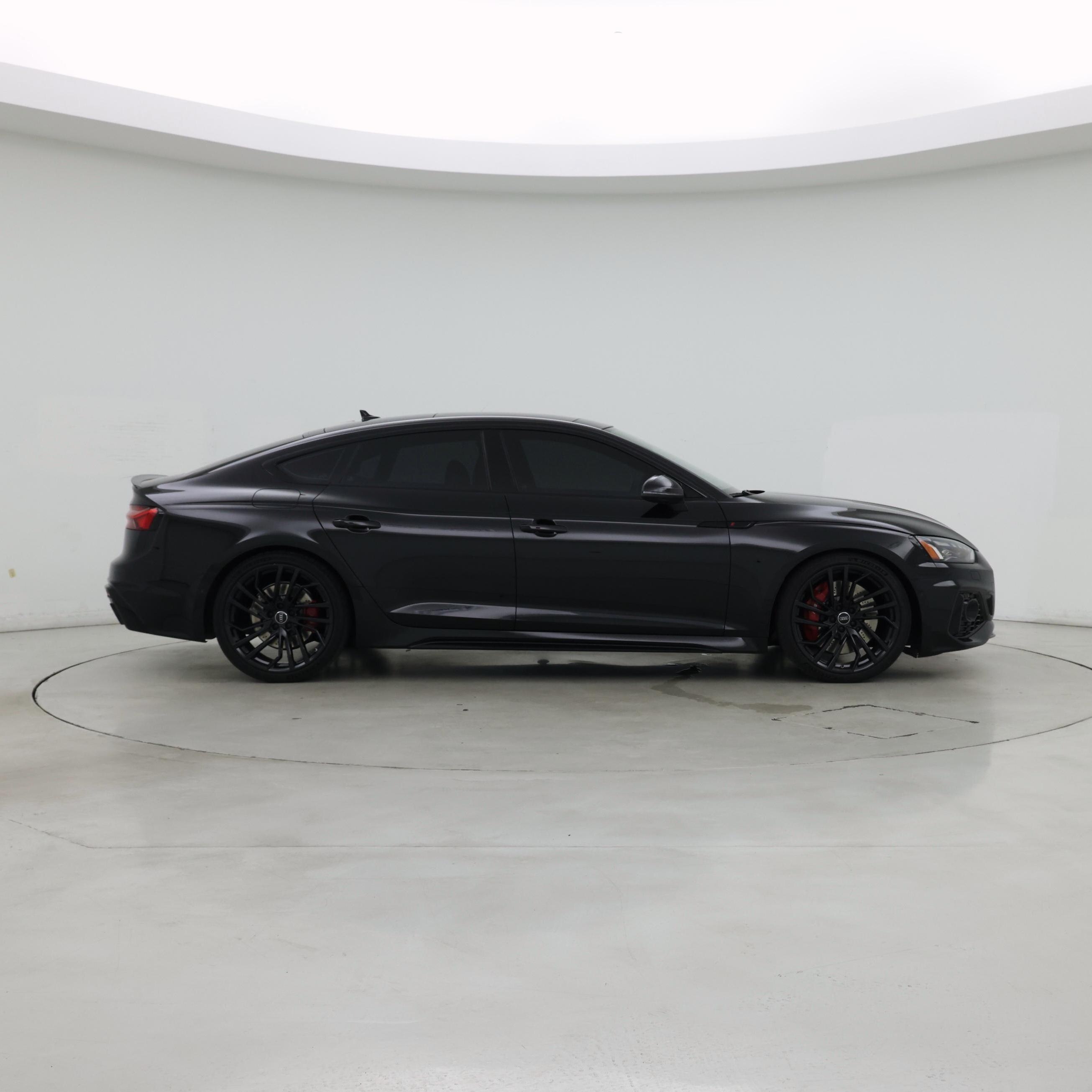 Thumbnail: 2021 Audi RS 5 - 7