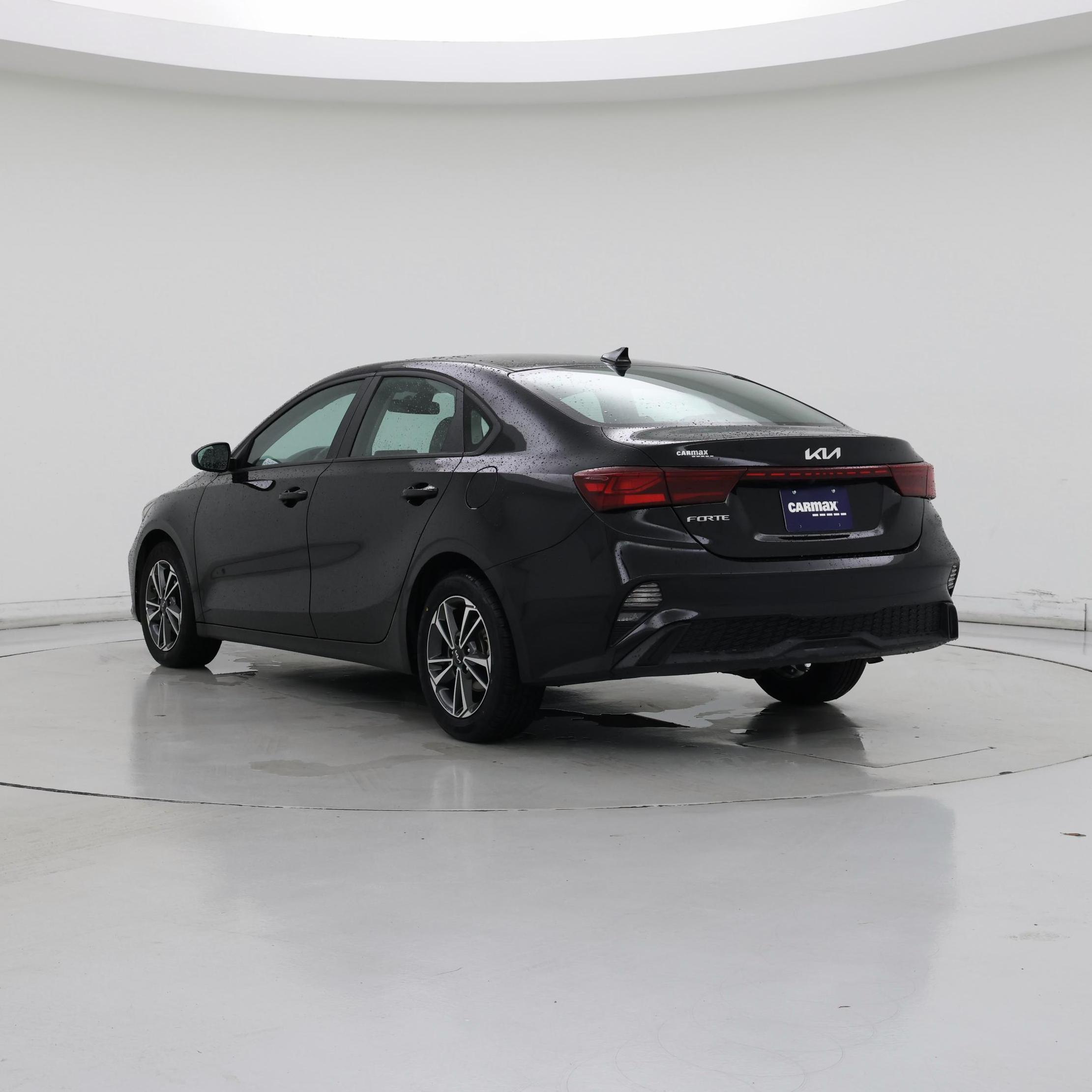 Thumbnail: 2024 Kia Forte - 2