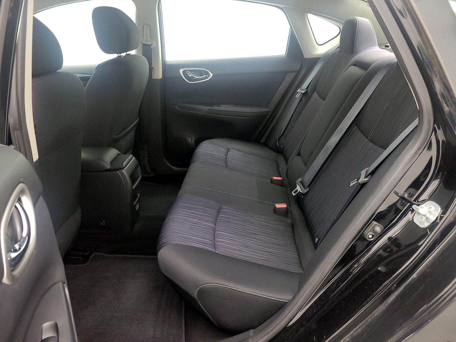 2017 Nissan Sentra SV - Photo 19