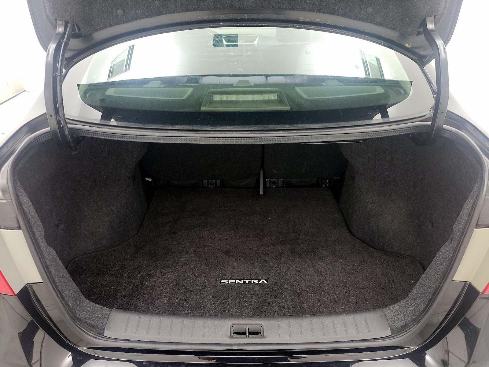 2017 Nissan Sentra SV - Photo 20