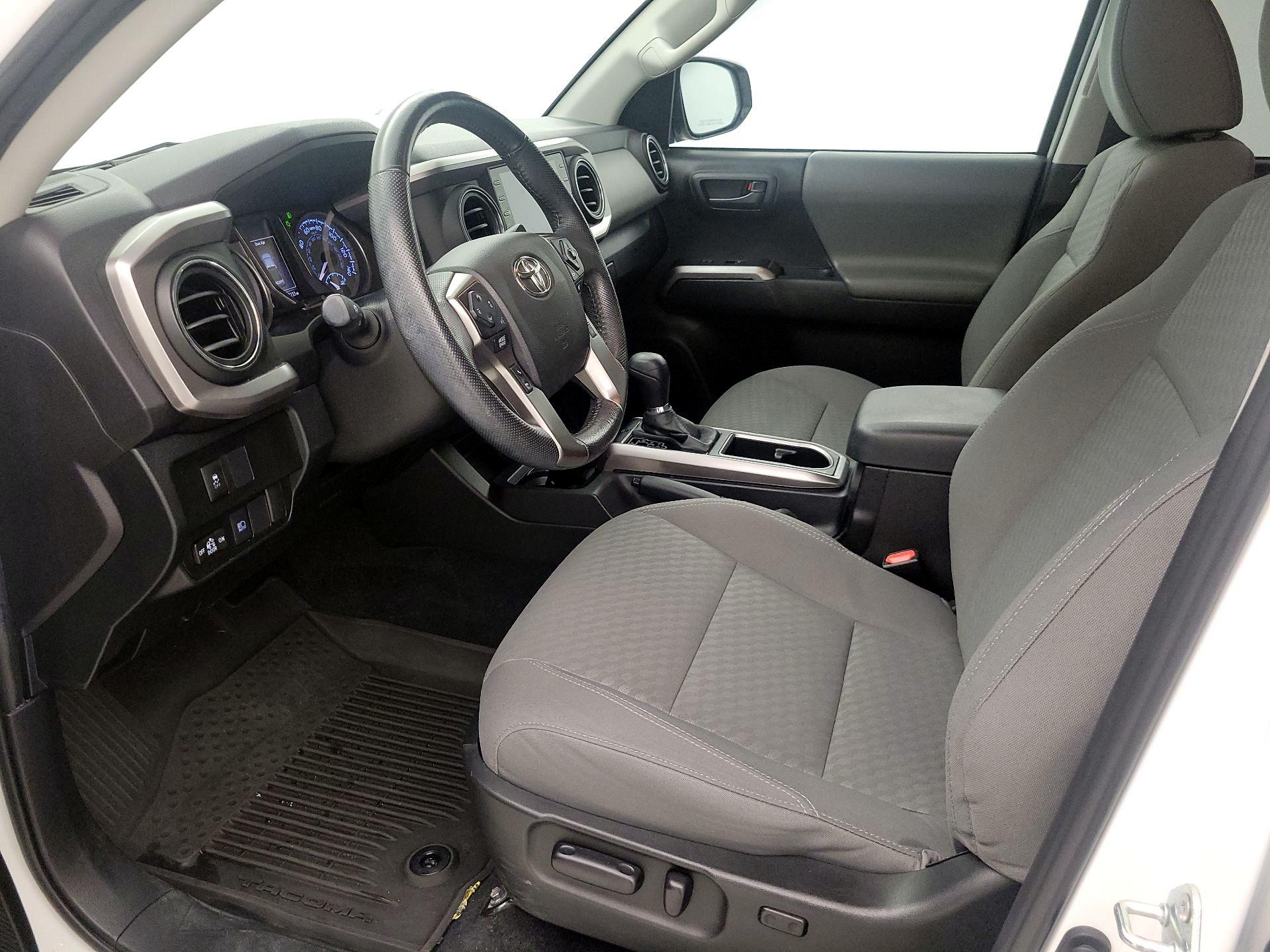 Thumbnail: 2021 Toyota Tacoma - 11