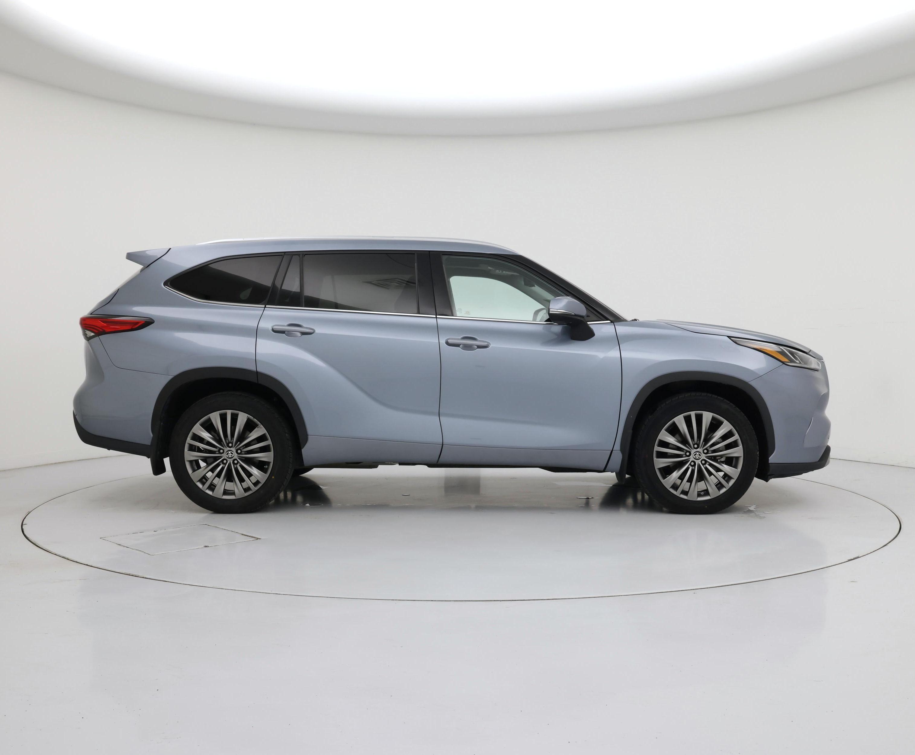 Thumbnail: 2020 Toyota Highlander - 7