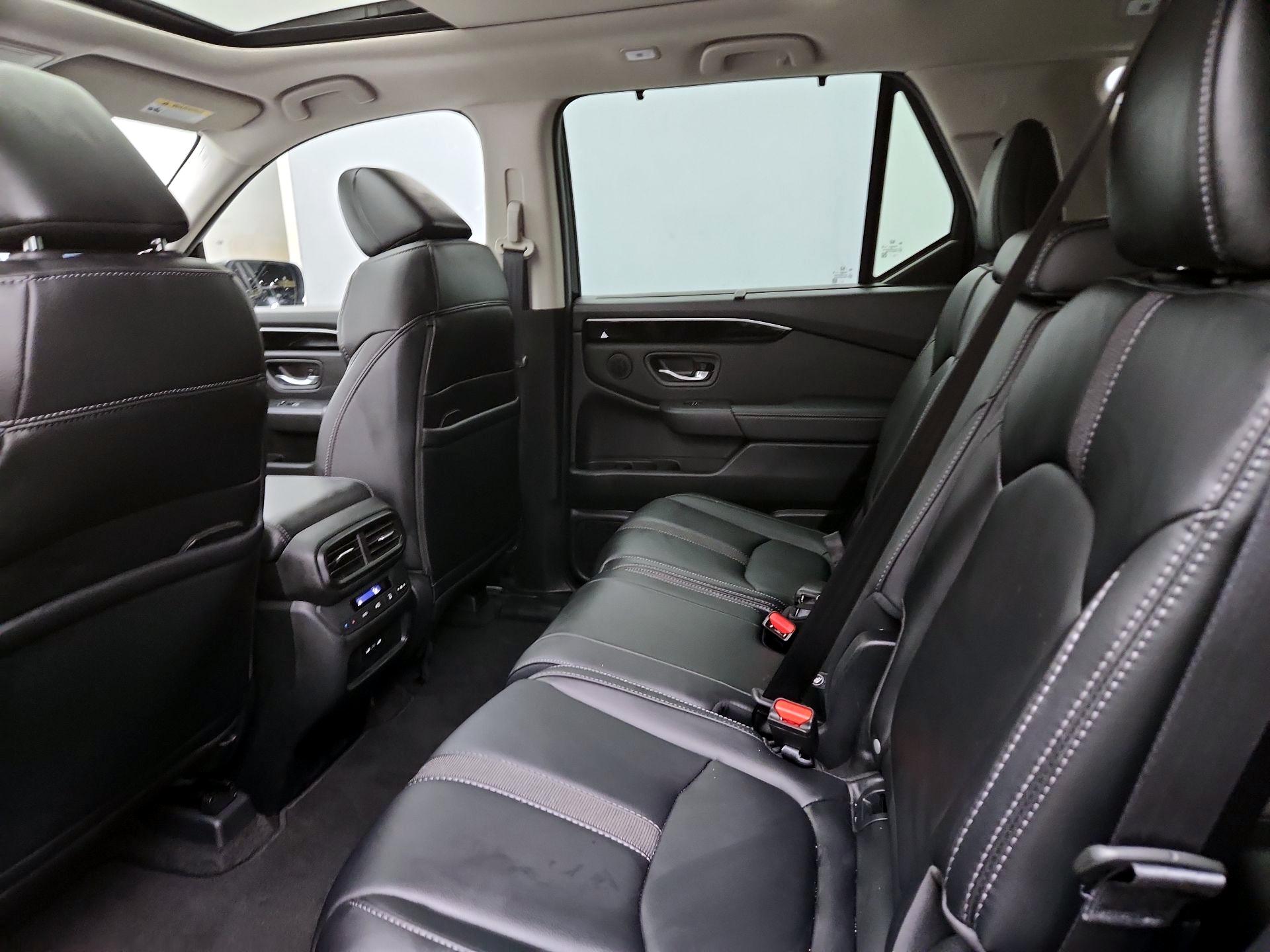 Thumbnail: 2025 Honda Pilot - 20