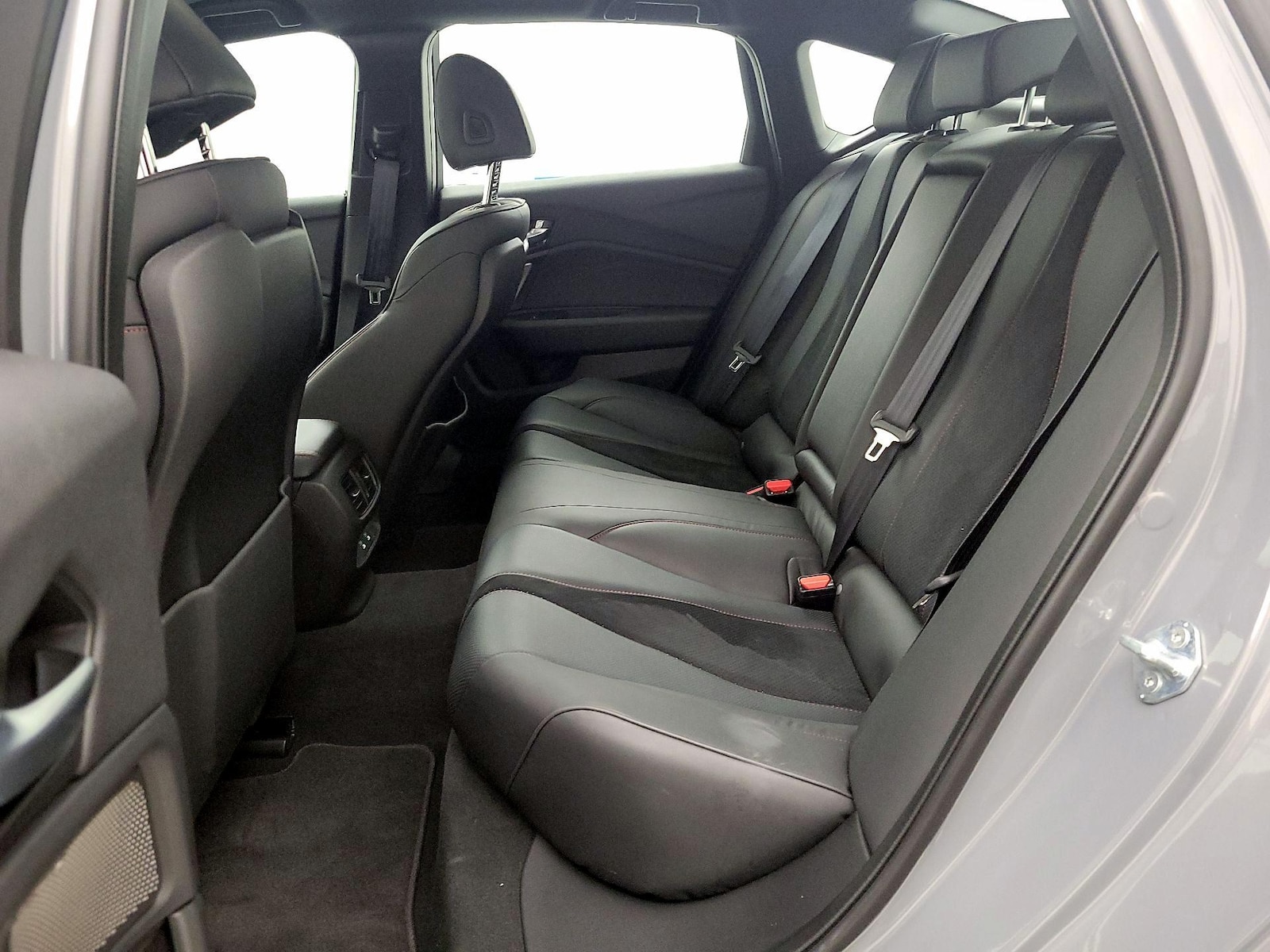2025 Acura TLX Type S - Photo 22