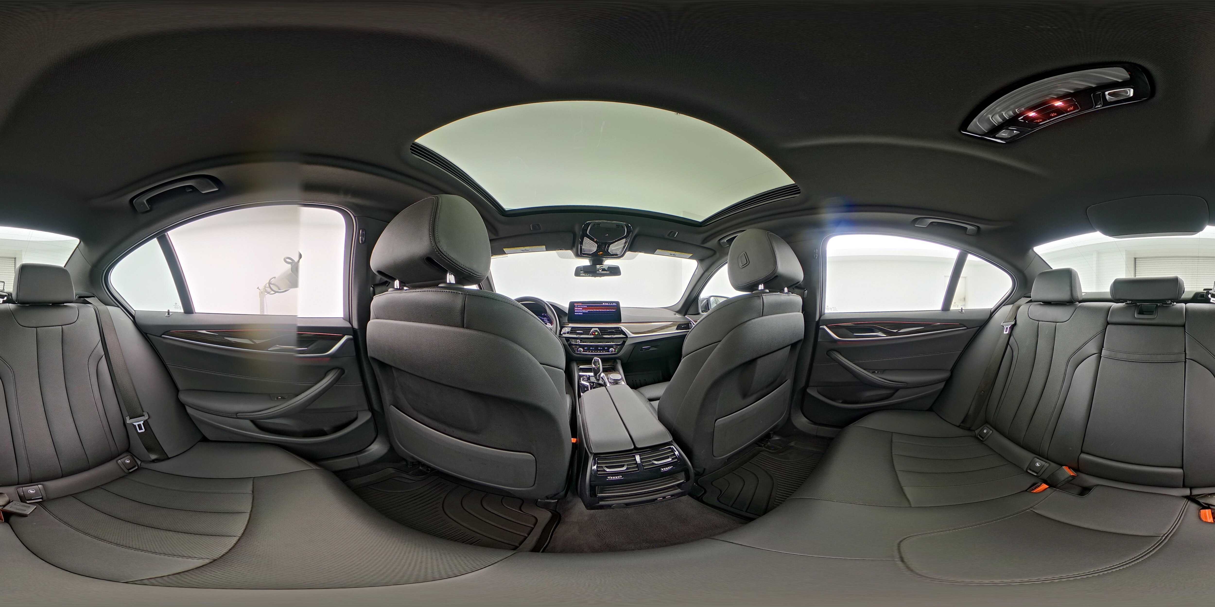2021 BMW 5 Series 540i - Photo 27