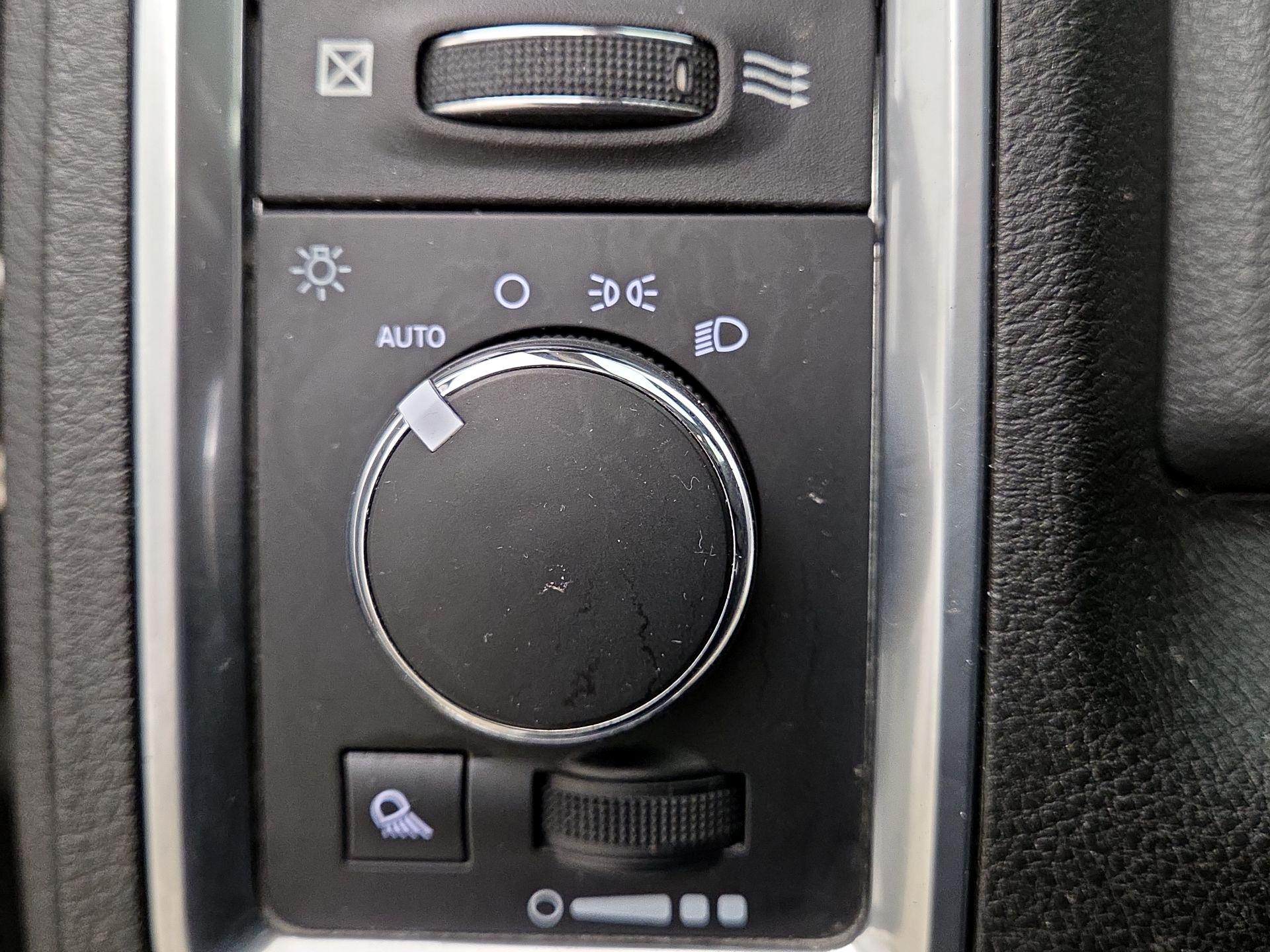 Thumbnail: 2019 RAM 1500 Classic - 13