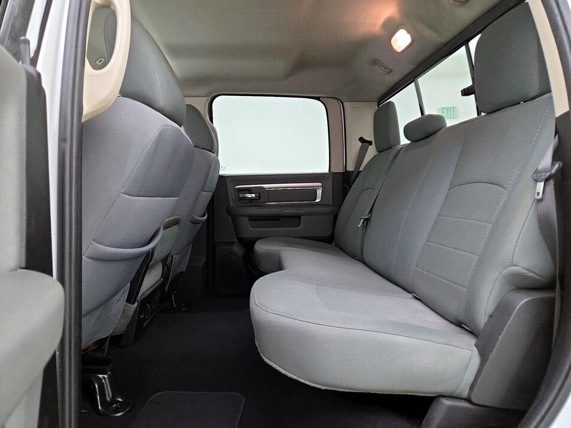 Thumbnail: 2019 RAM 1500 Classic - 20