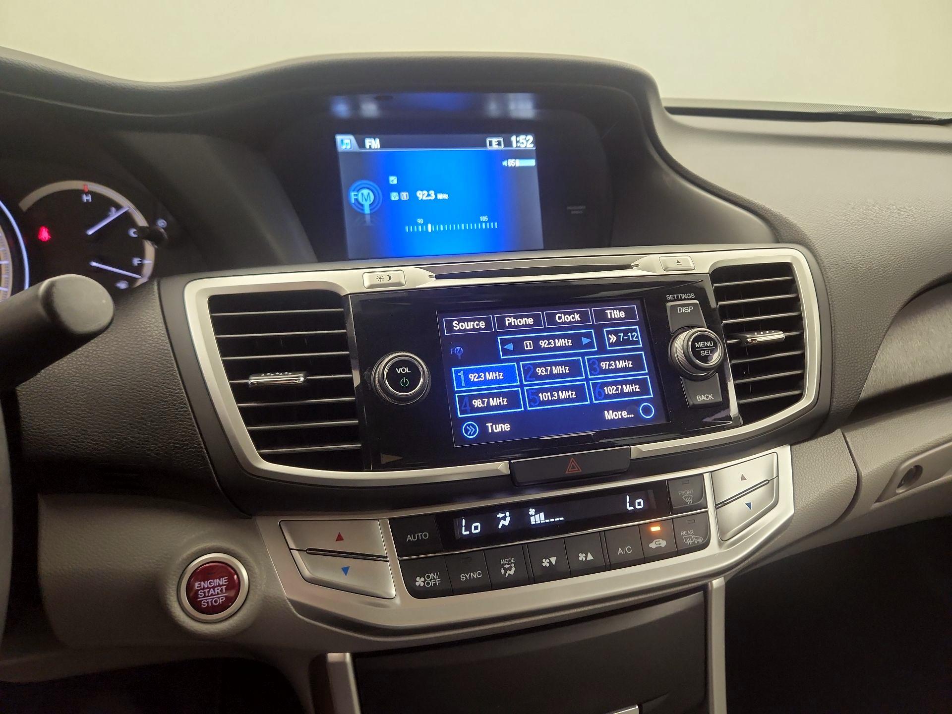 Thumbnail: 2015 Honda Accord - 14