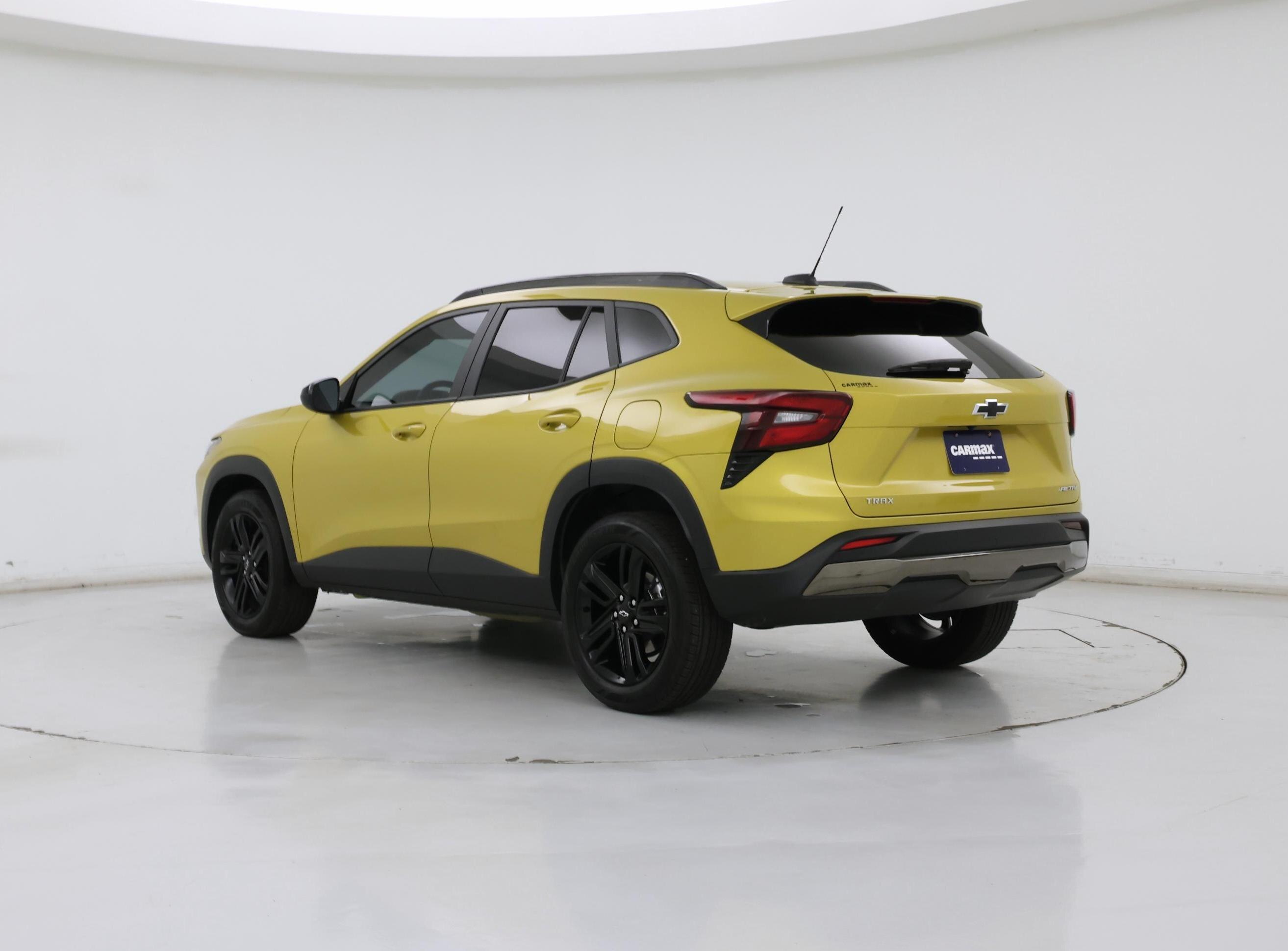 Thumbnail: 2025 Chevrolet Trax - 2