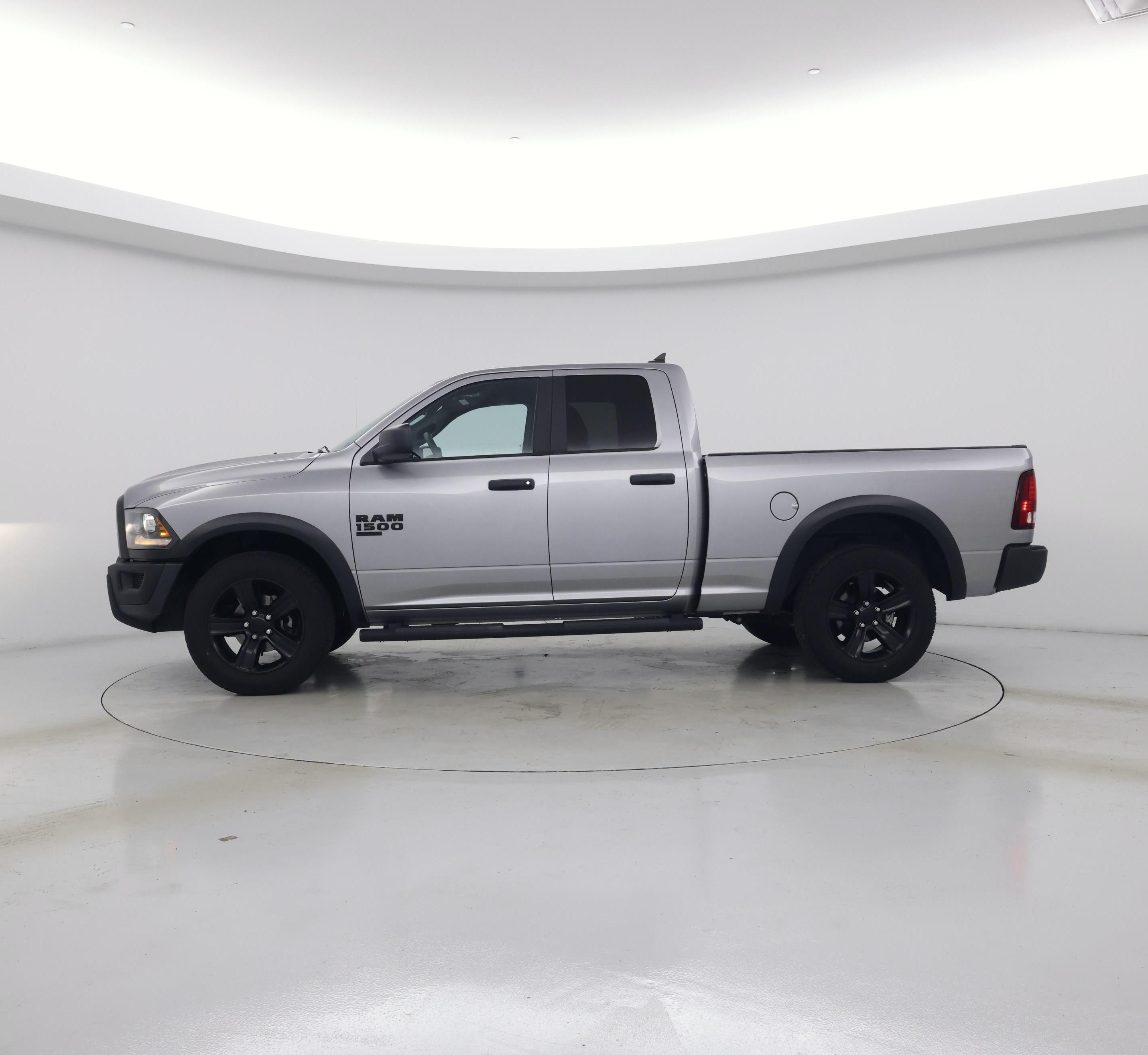 Thumbnail: 2021 RAM 1500 Classic - 3
