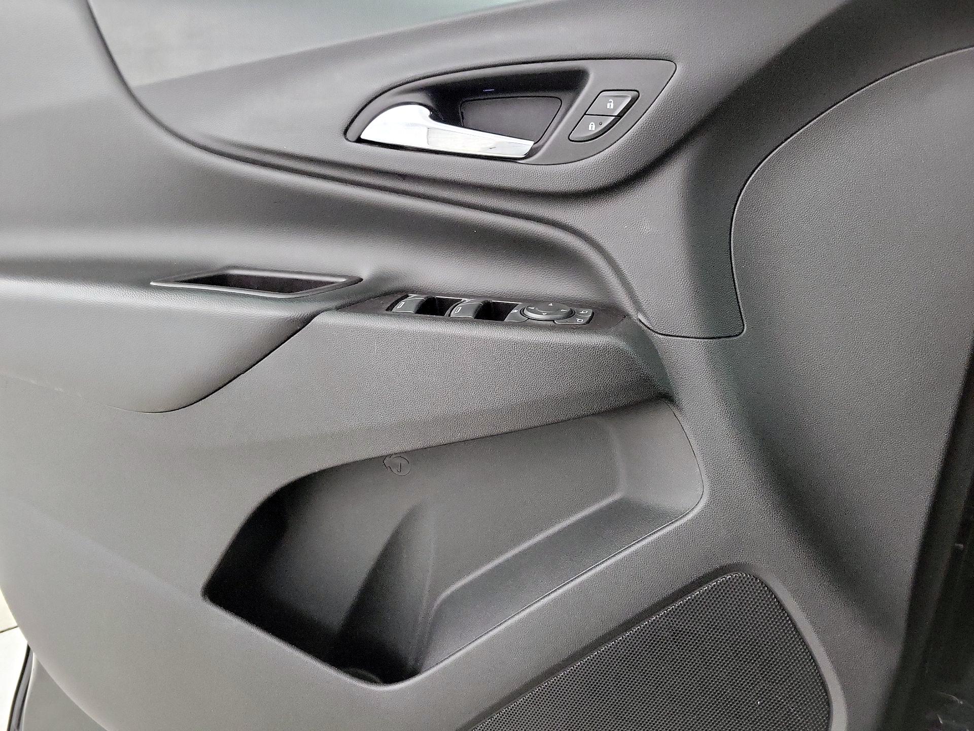 Thumbnail: 2020 Chevrolet Equinox - 12