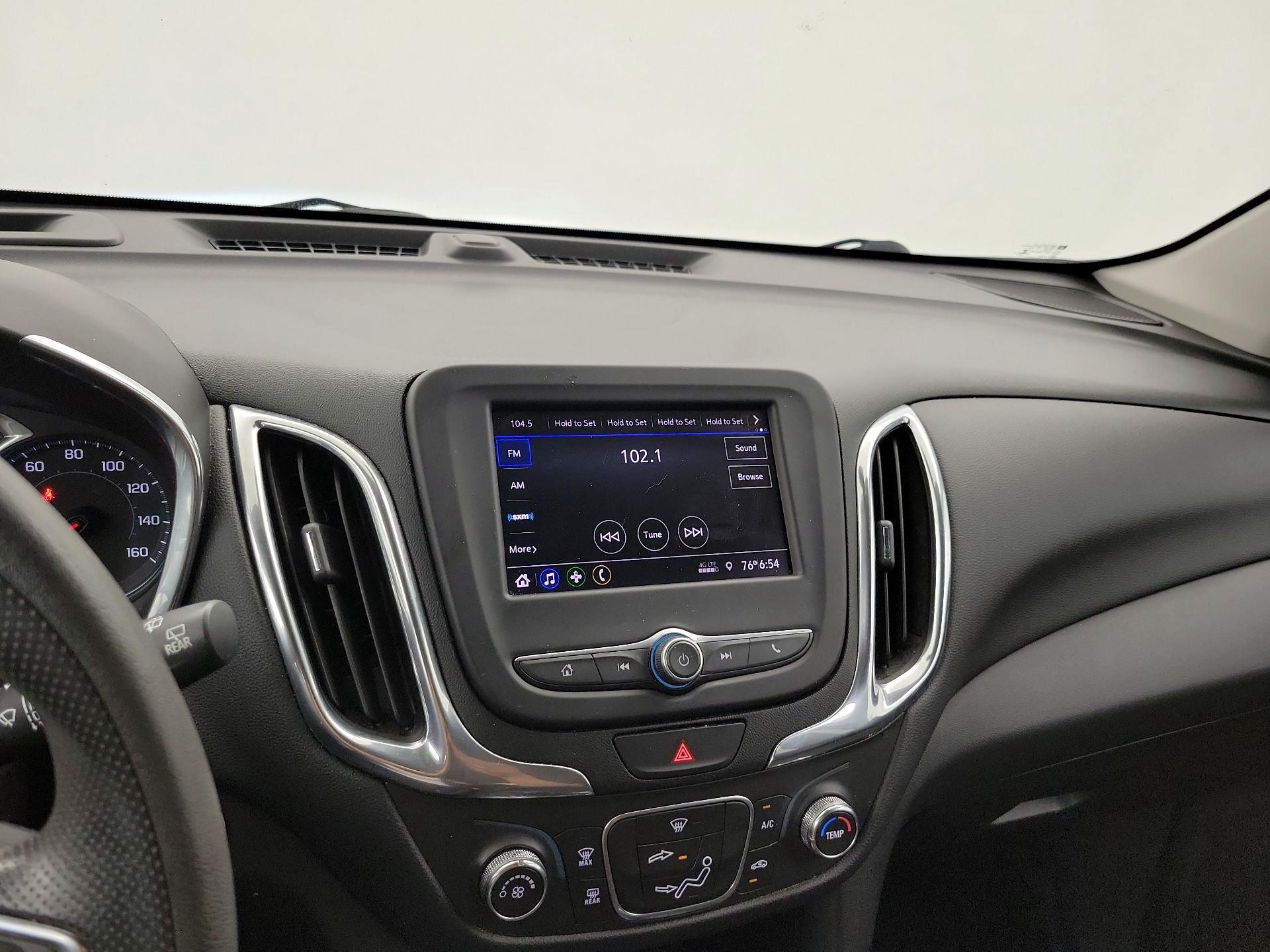 Thumbnail: 2020 Chevrolet Equinox - 15