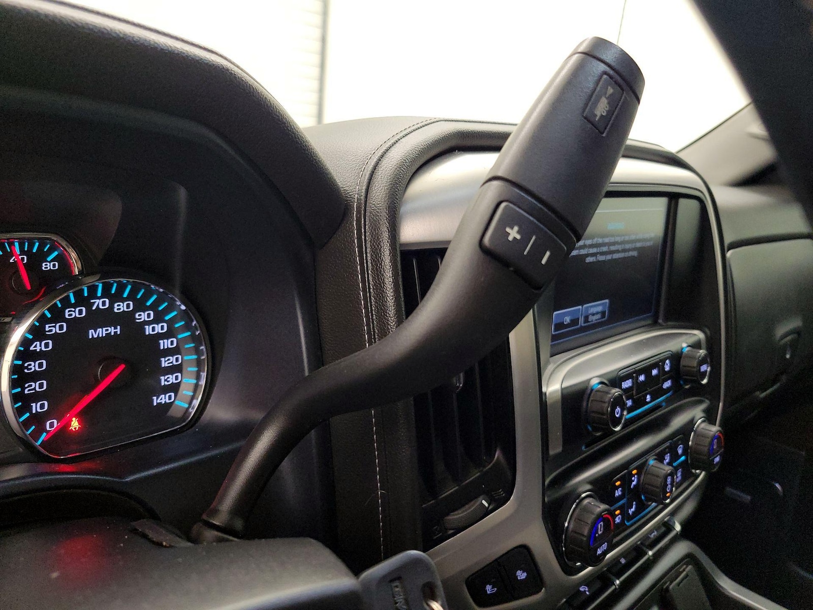 2018 GMC Sierra 1500 SLT - Photo 19