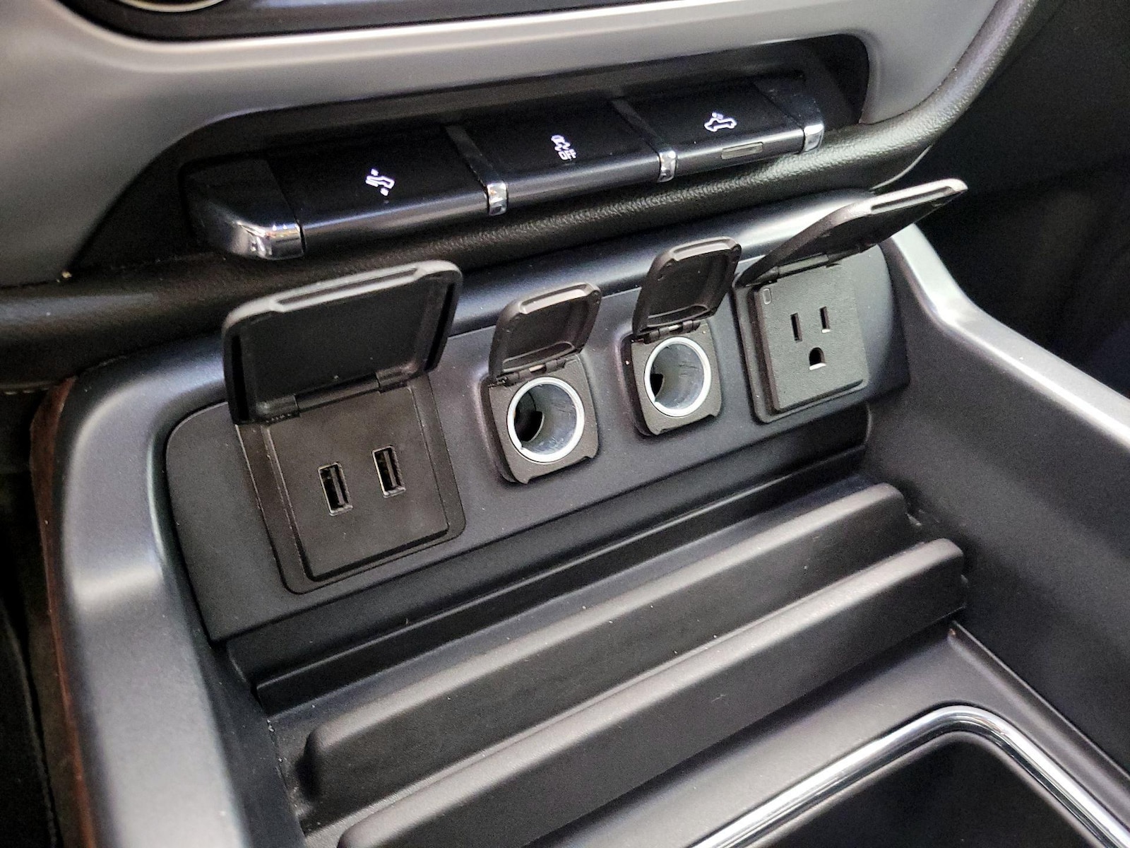 2018 GMC Sierra 1500 SLT - Photo 20