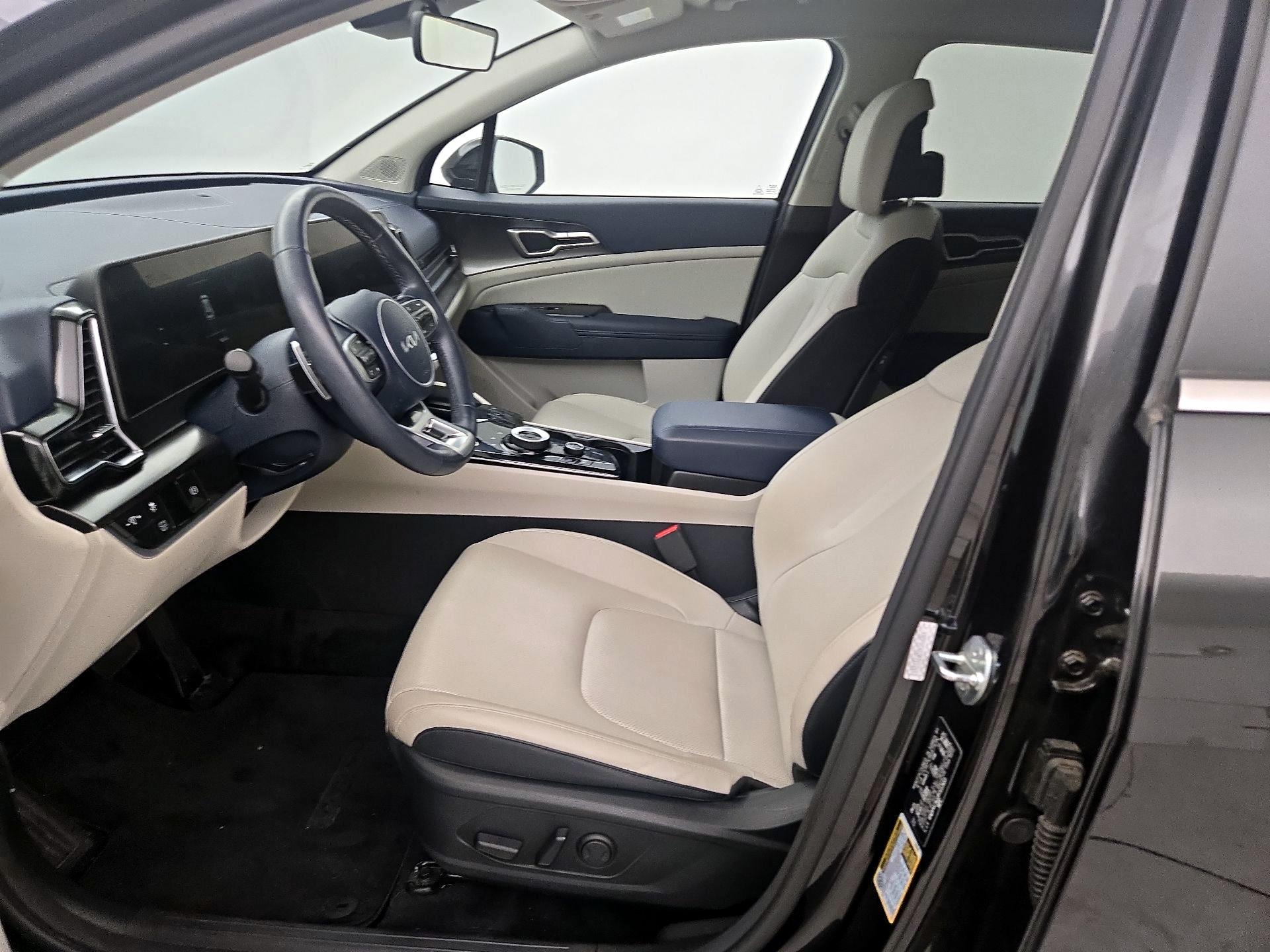 Thumbnail: 2023 Kia Sportage - 11