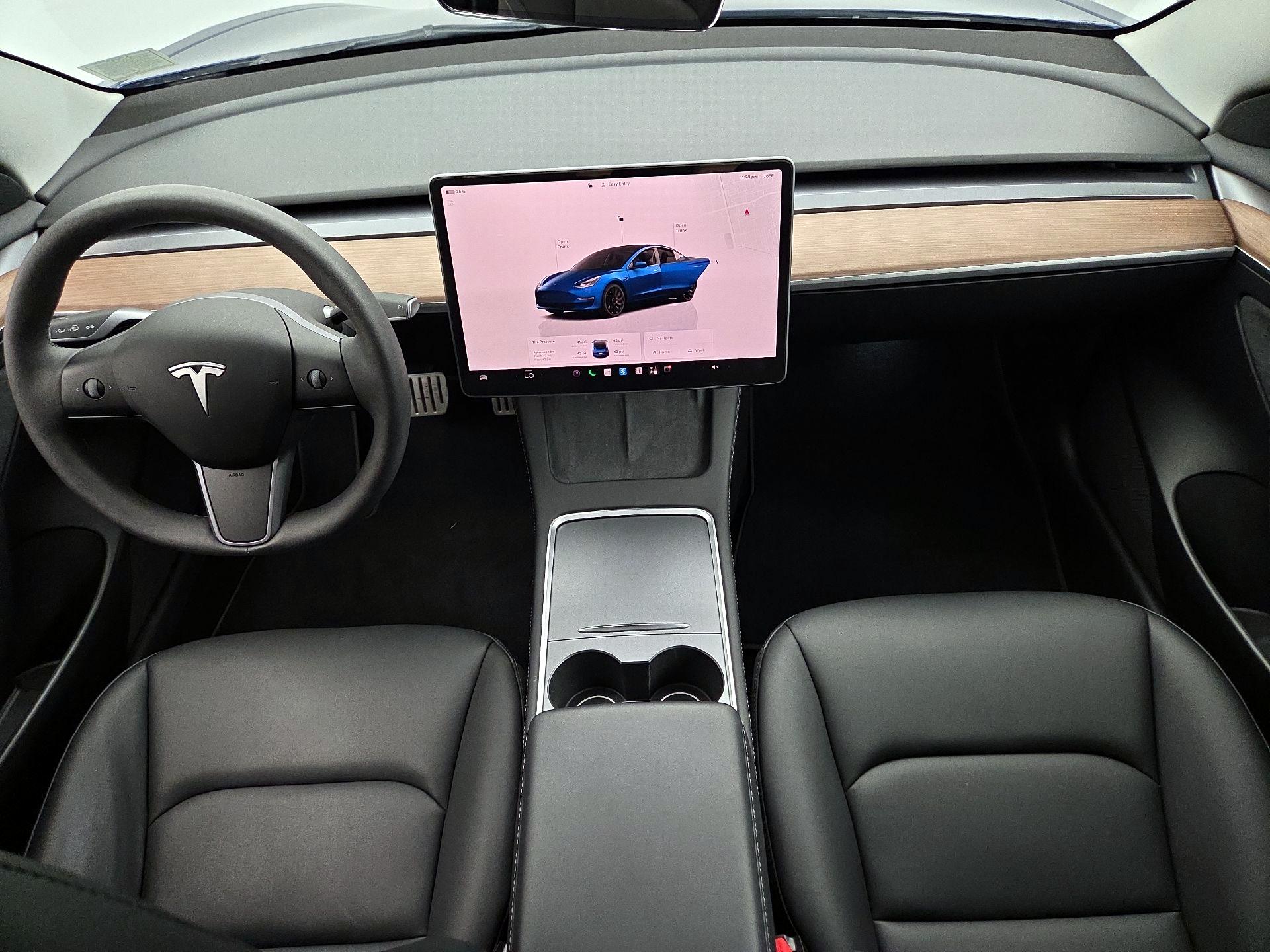 Thumbnail: 2023 Tesla Model 3 - 9