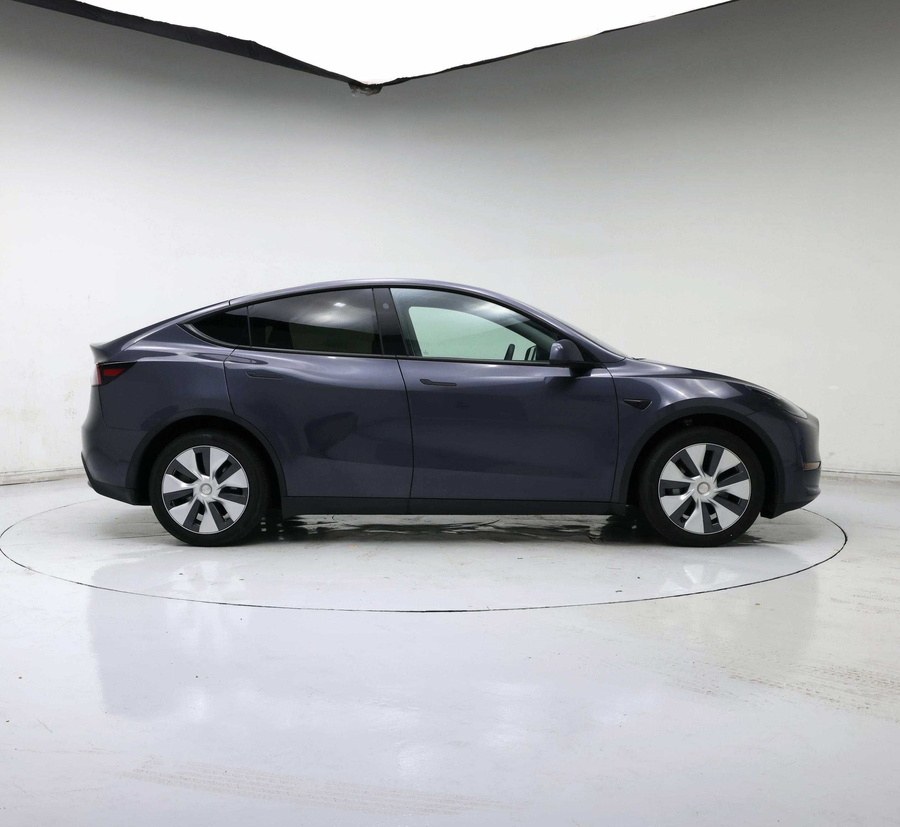 Thumbnail: 2023 Tesla Model Y - 7