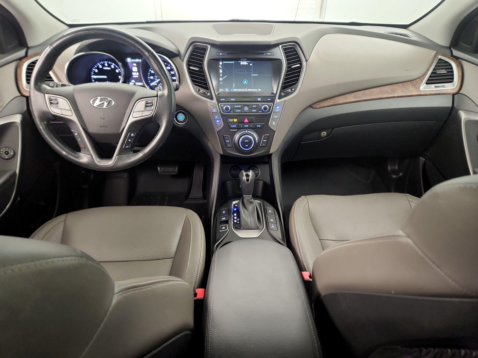 Thumbnail: 2017 Hyundai Santa Fe - 9