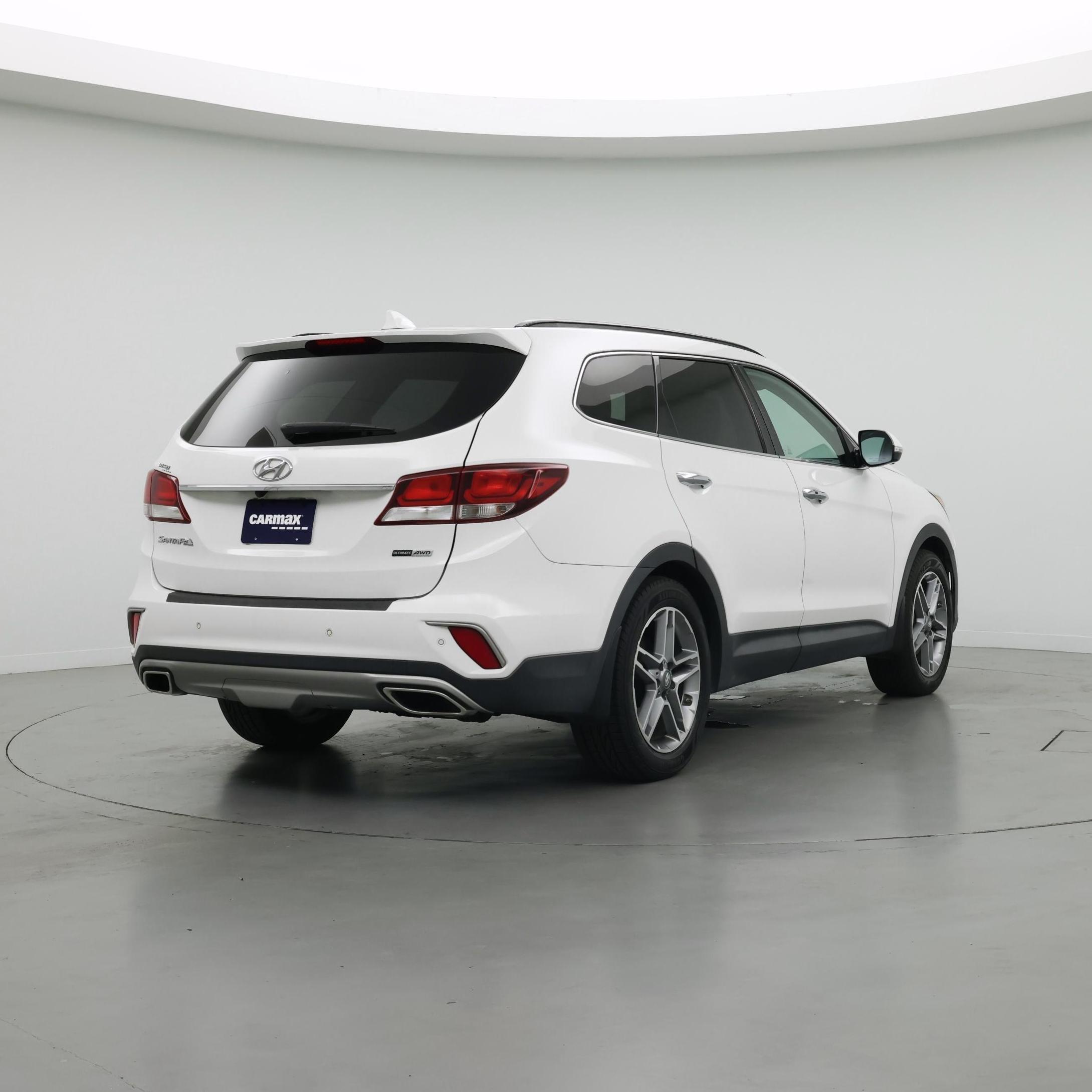 Thumbnail: 2017 Hyundai Santa Fe - 8