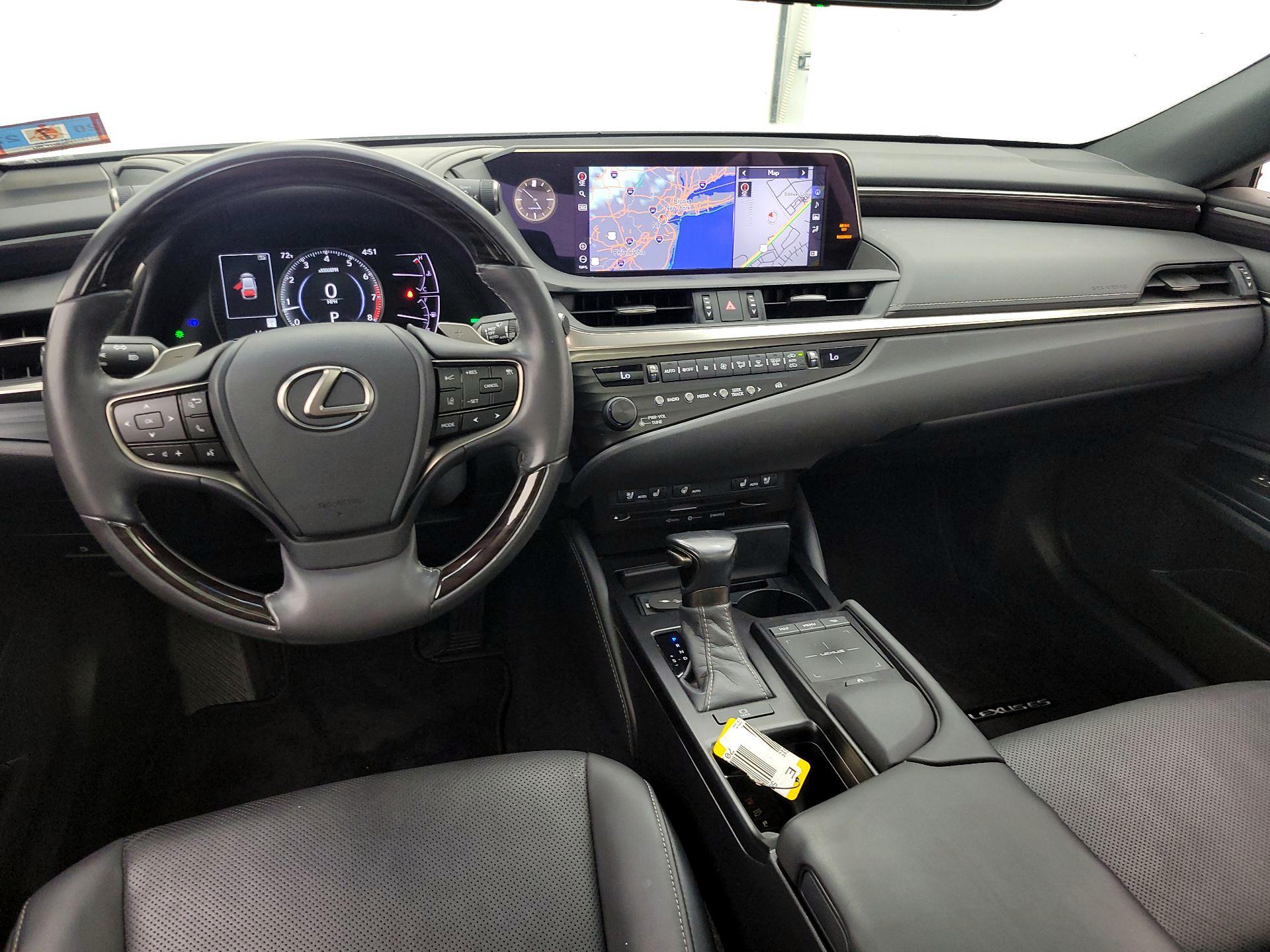 Thumbnail: 2020 Lexus ES - 9