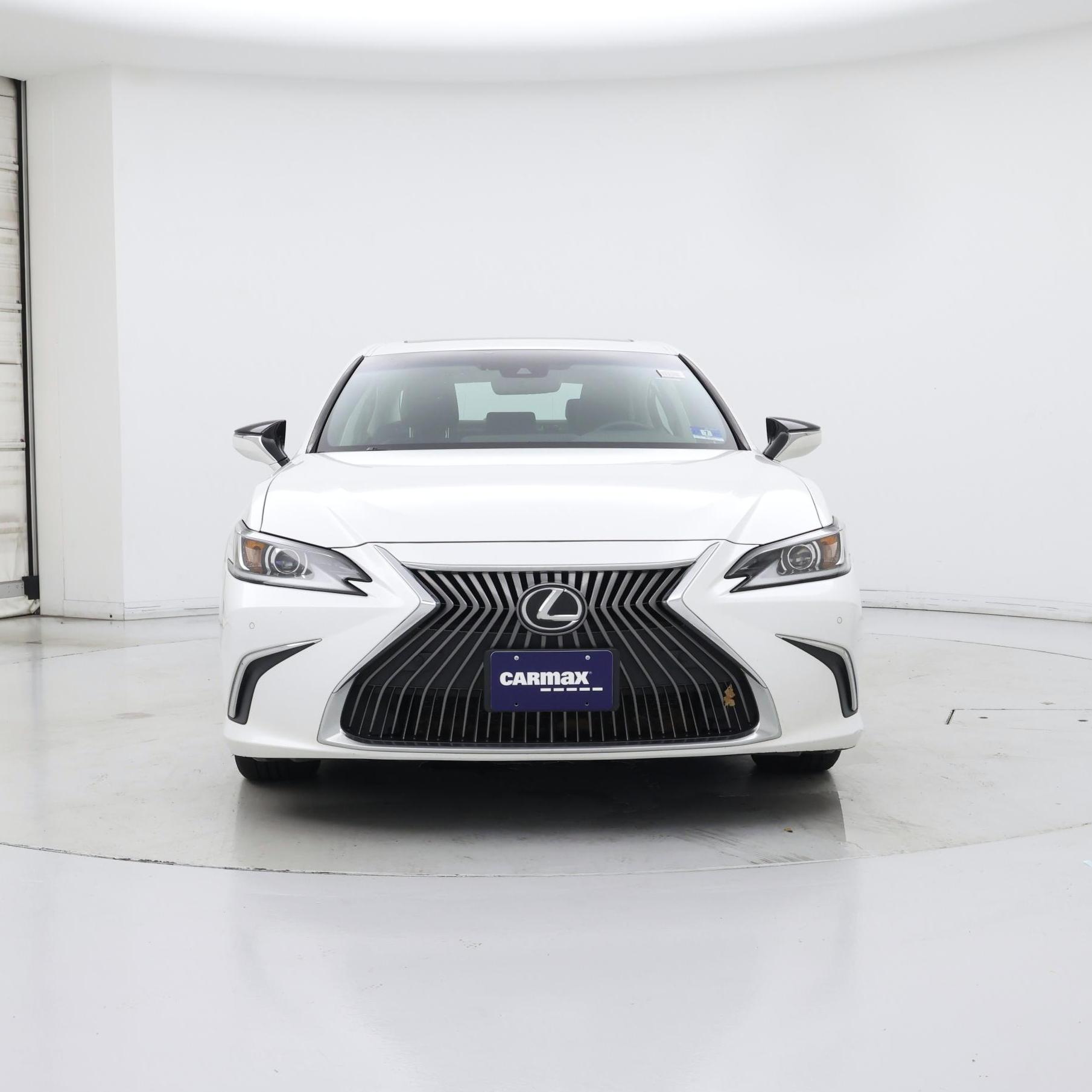 Thumbnail: 2020 Lexus ES - 5