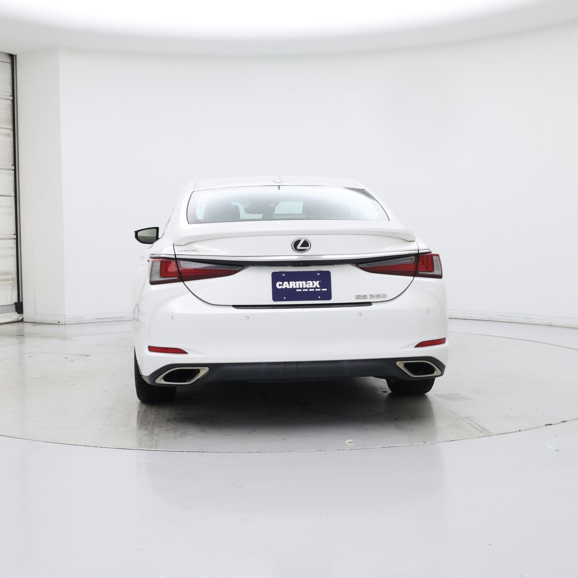 Thumbnail: 2020 Lexus ES - 6