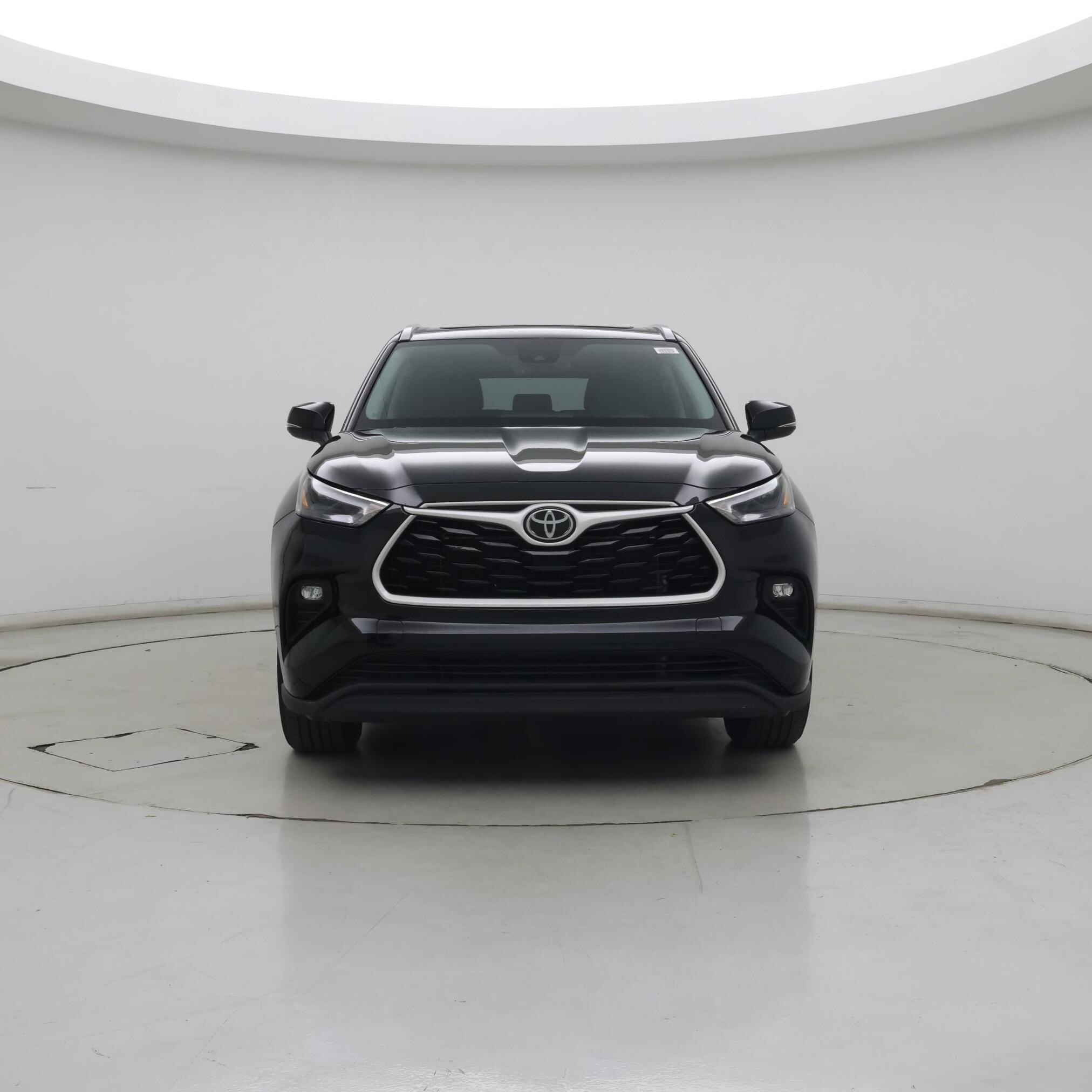 Thumbnail: 2022 Toyota Highlander - 5