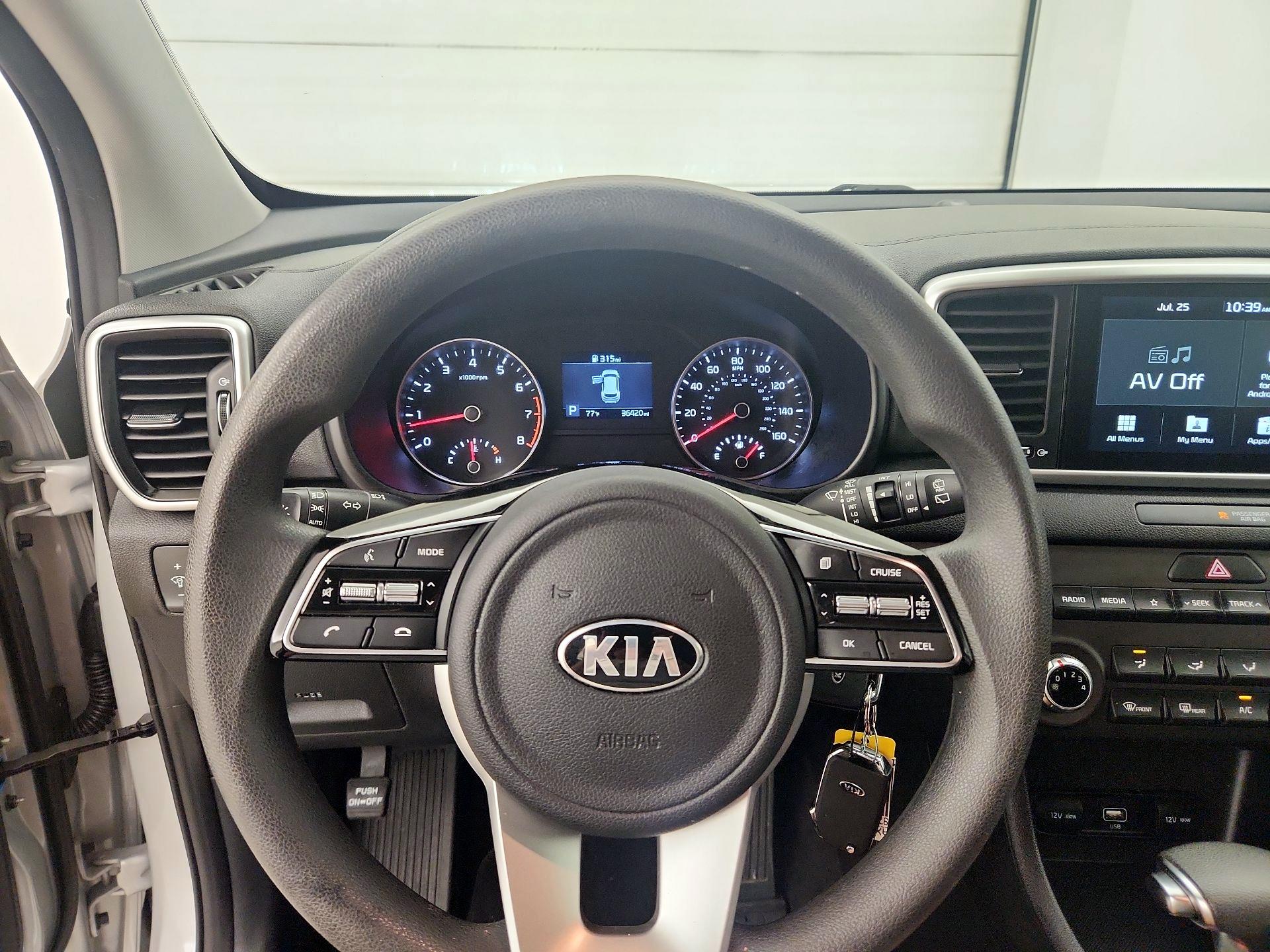 Thumbnail: 2022 Kia Sportage - 10