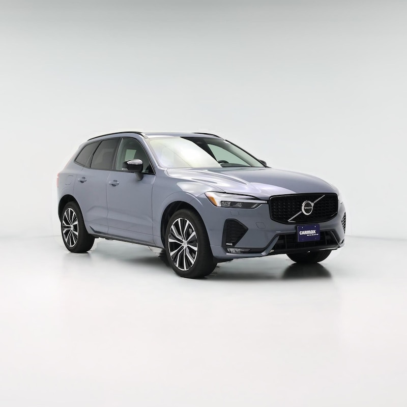 2023 Volvo XC60 B5 Plus Dark Theme