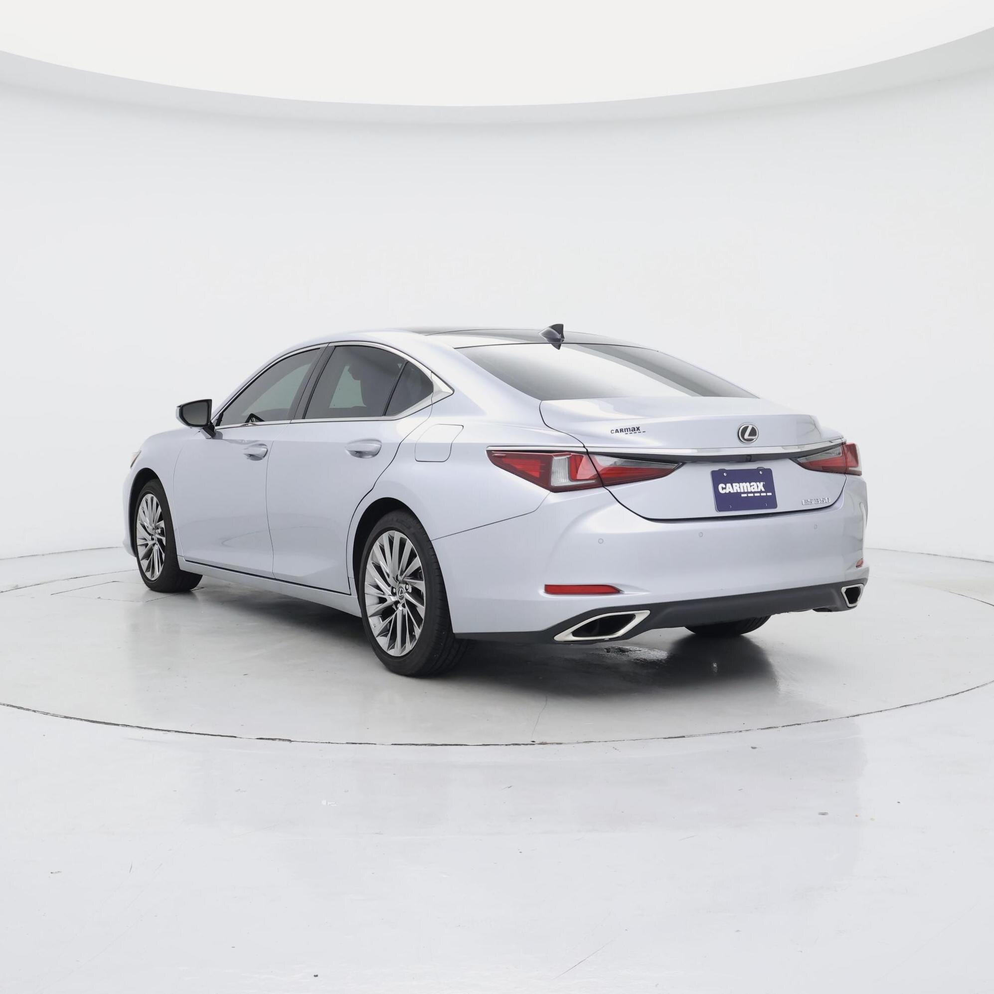 Thumbnail: 2025 Lexus ES - 2