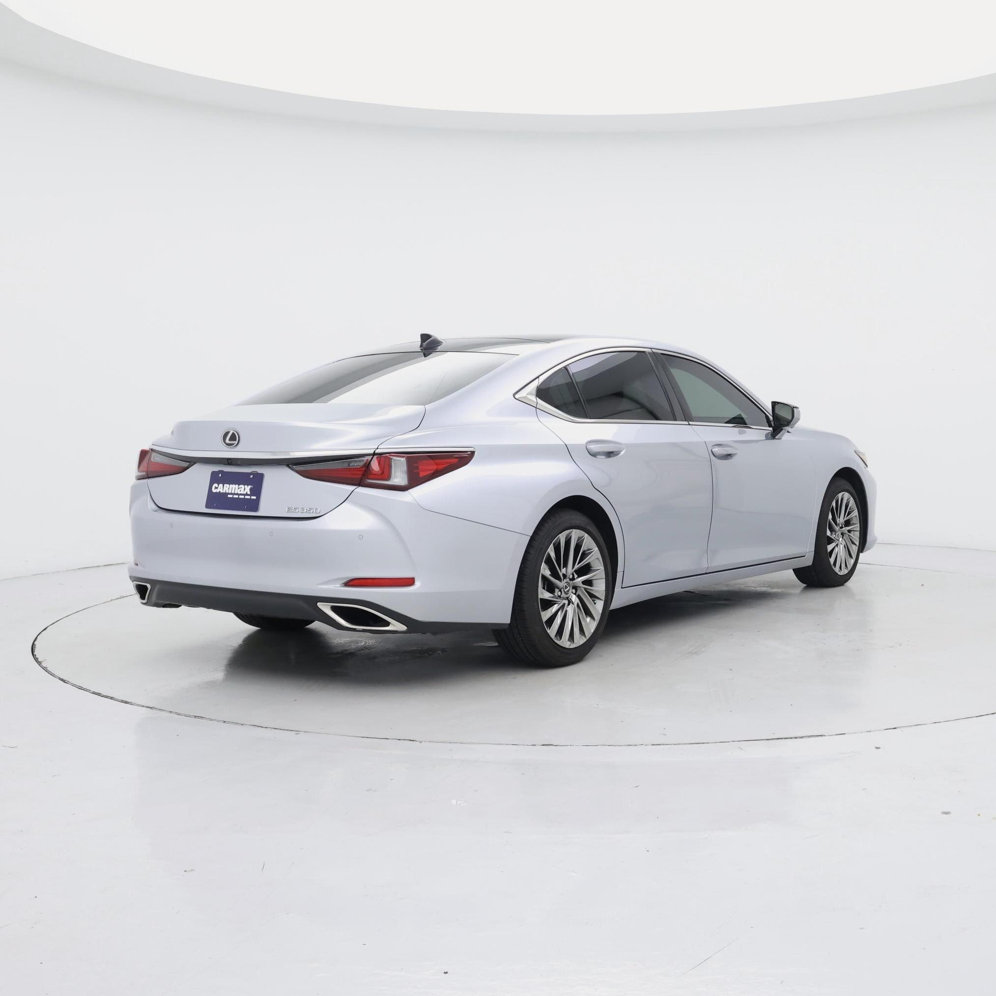 Thumbnail: 2025 Lexus ES - 8