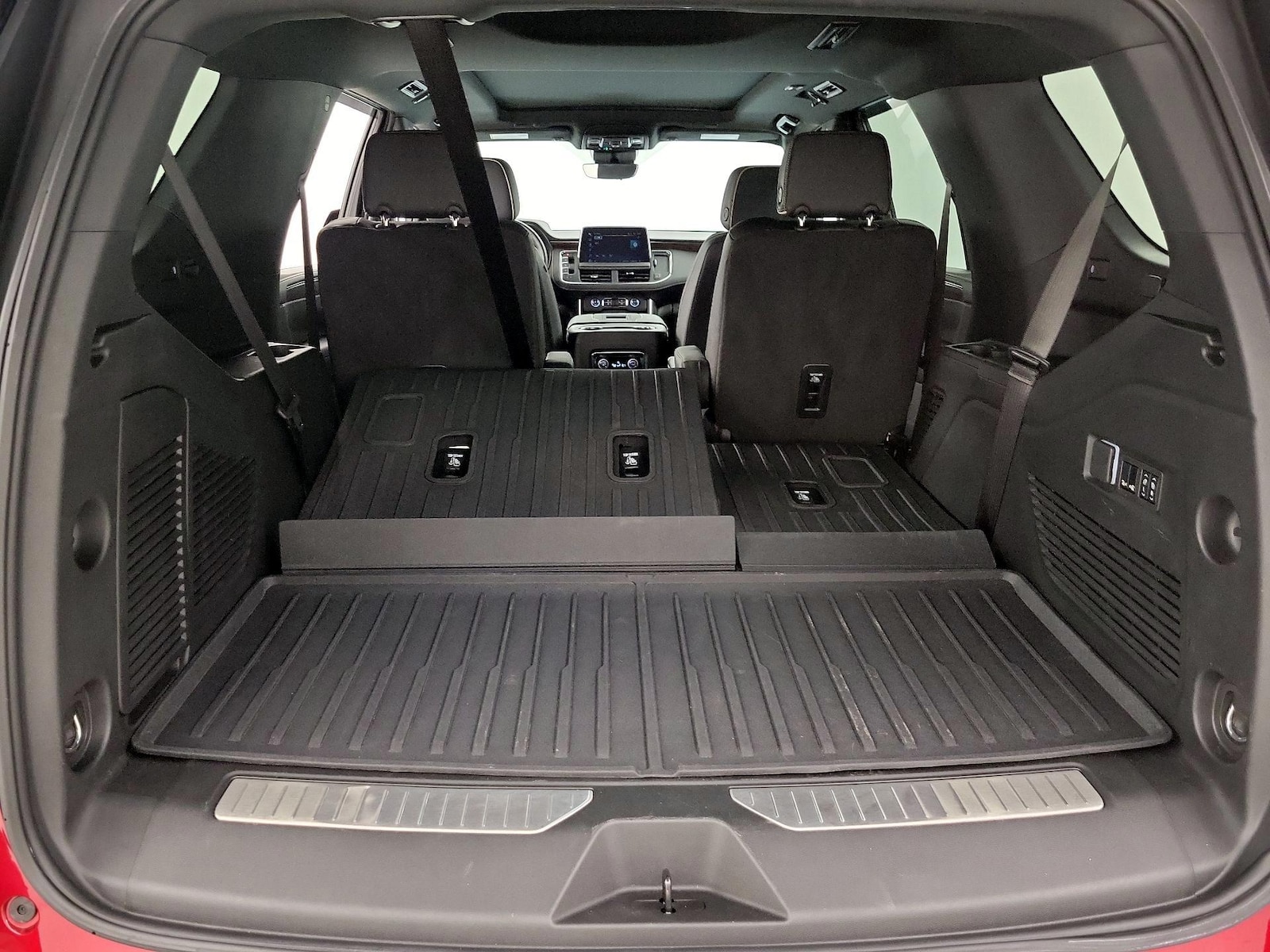 2024 Chevrolet Tahoe Premier - Photo 24