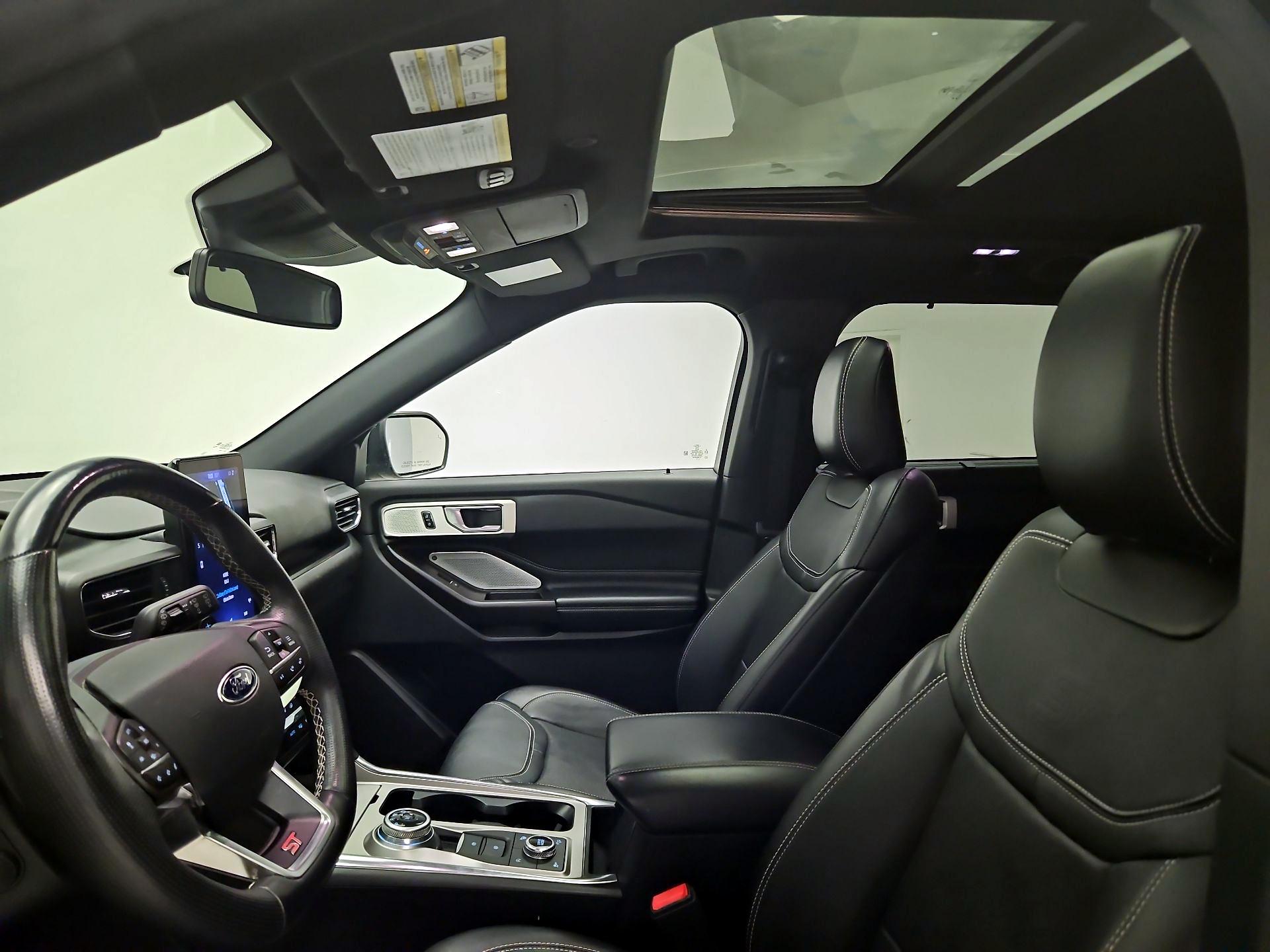 Thumbnail: 2020 Ford Explorer - 20