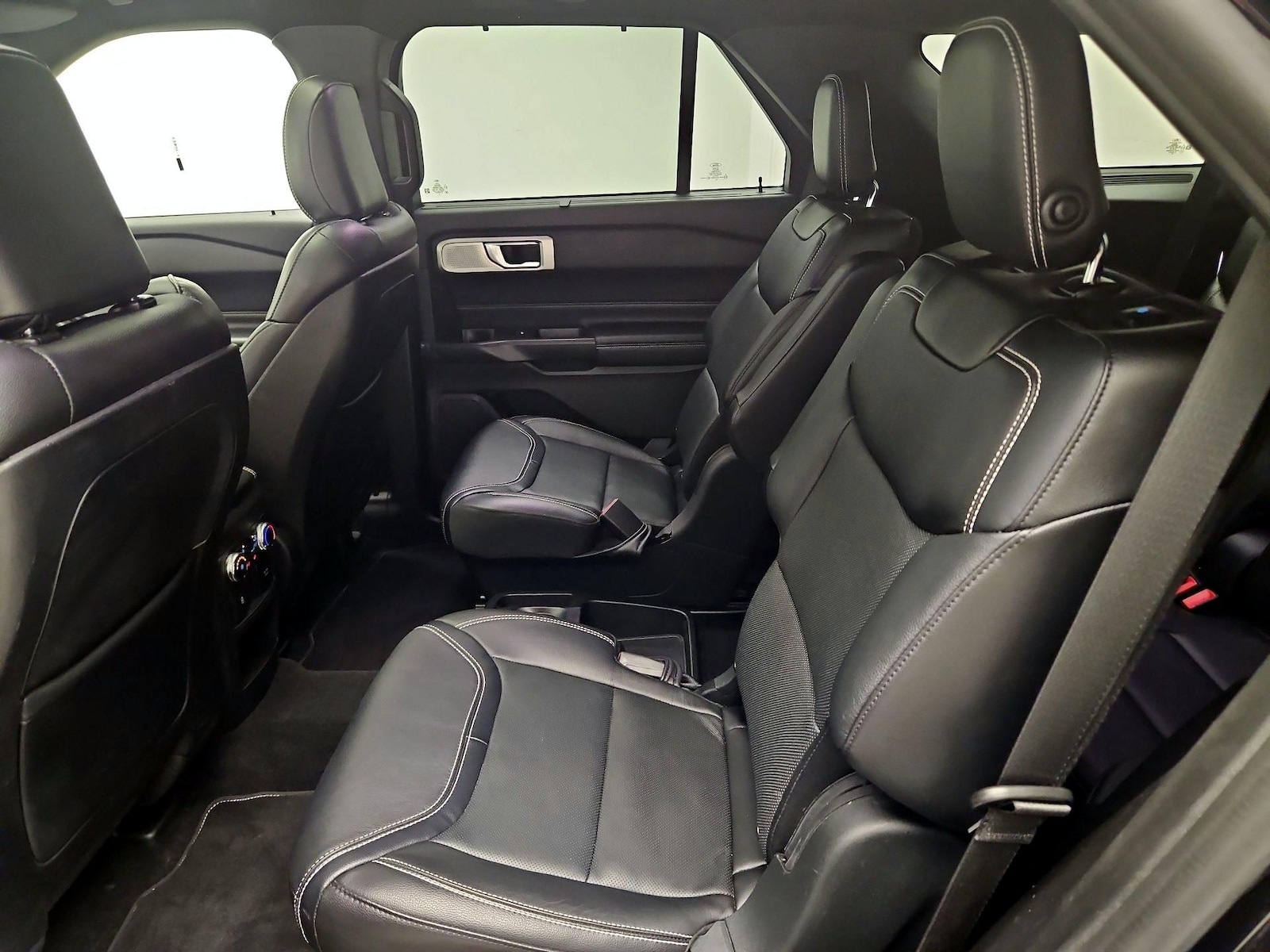 2020 Ford Explorer ST - Photo 22