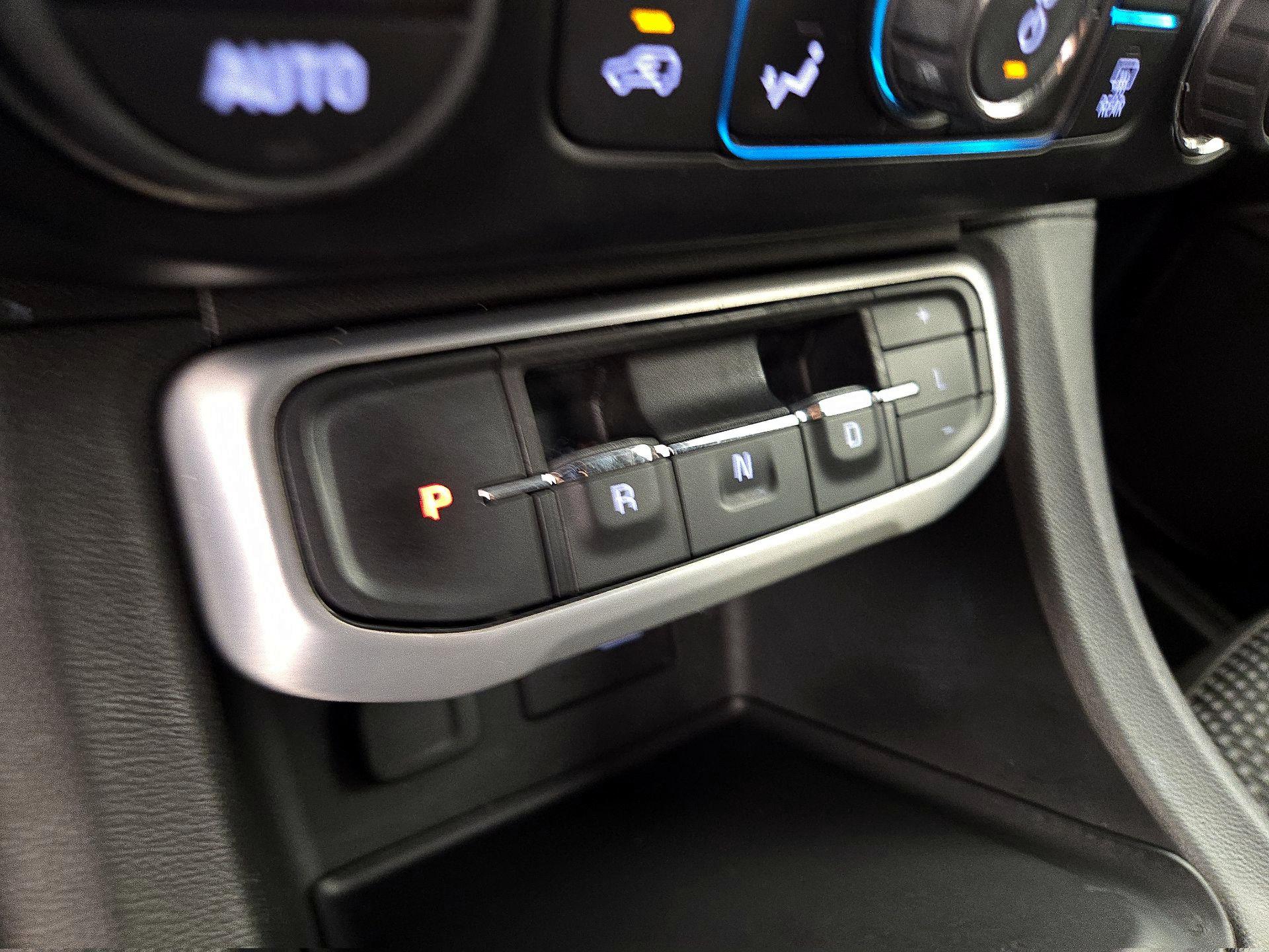 Thumbnail: 2021 GMC Acadia - 17