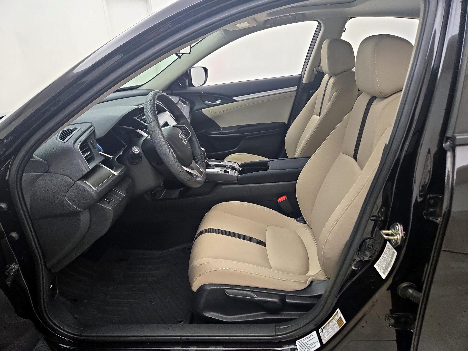 Thumbnail: 2016 Honda Civic - 11