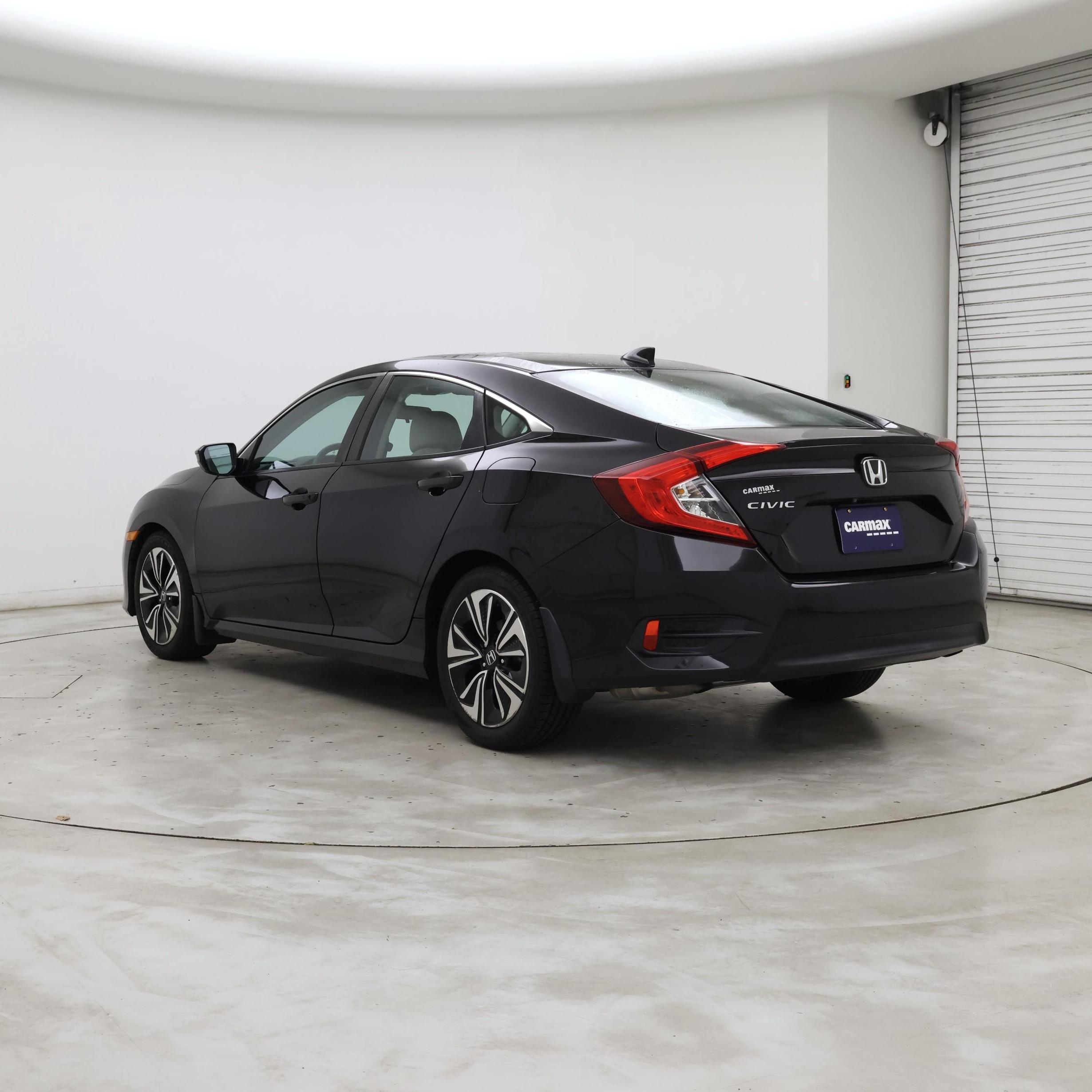 Thumbnail: 2016 Honda Civic - 2
