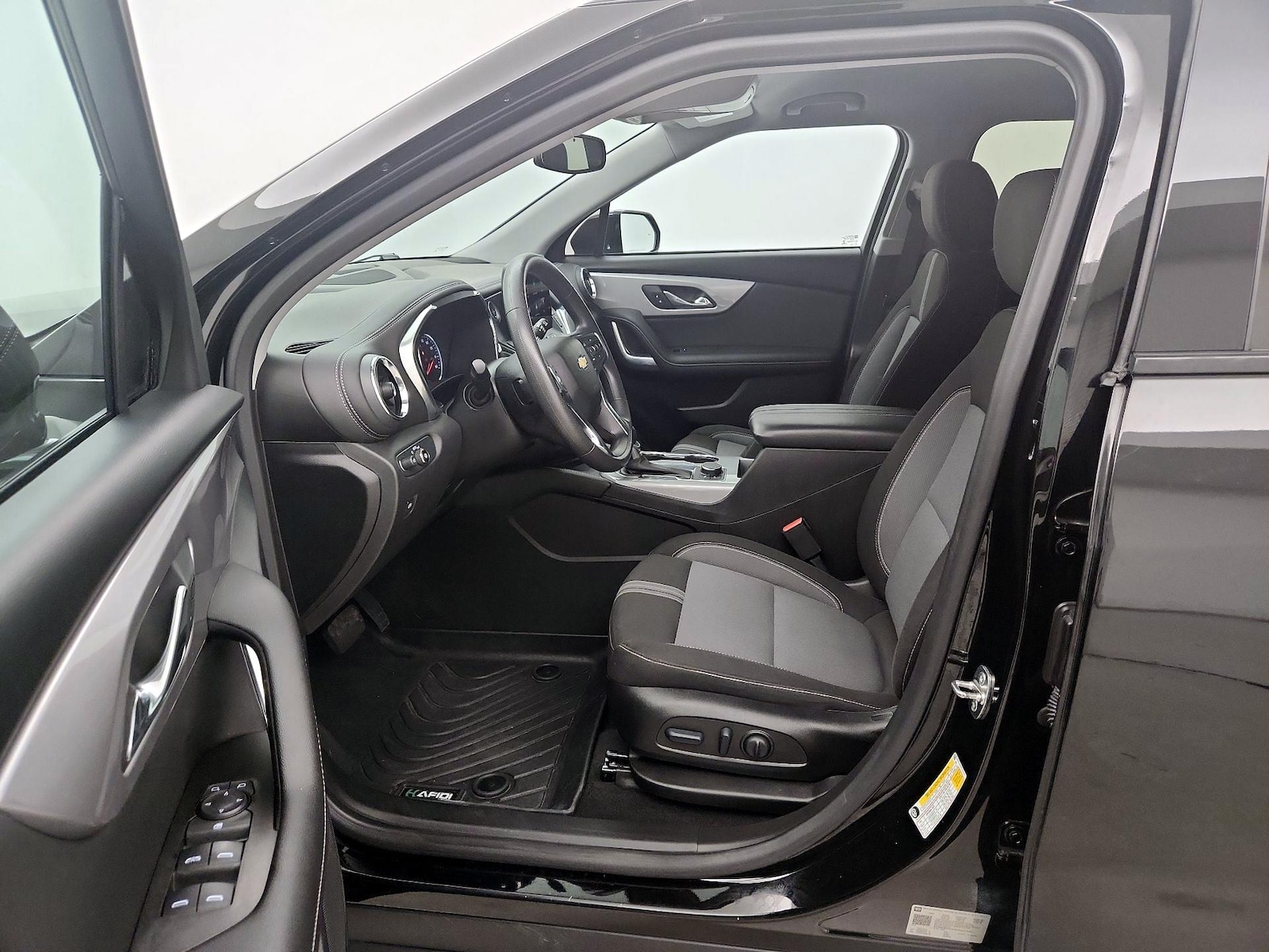 2023 Chevrolet Blazer 2LT - Photo 12
