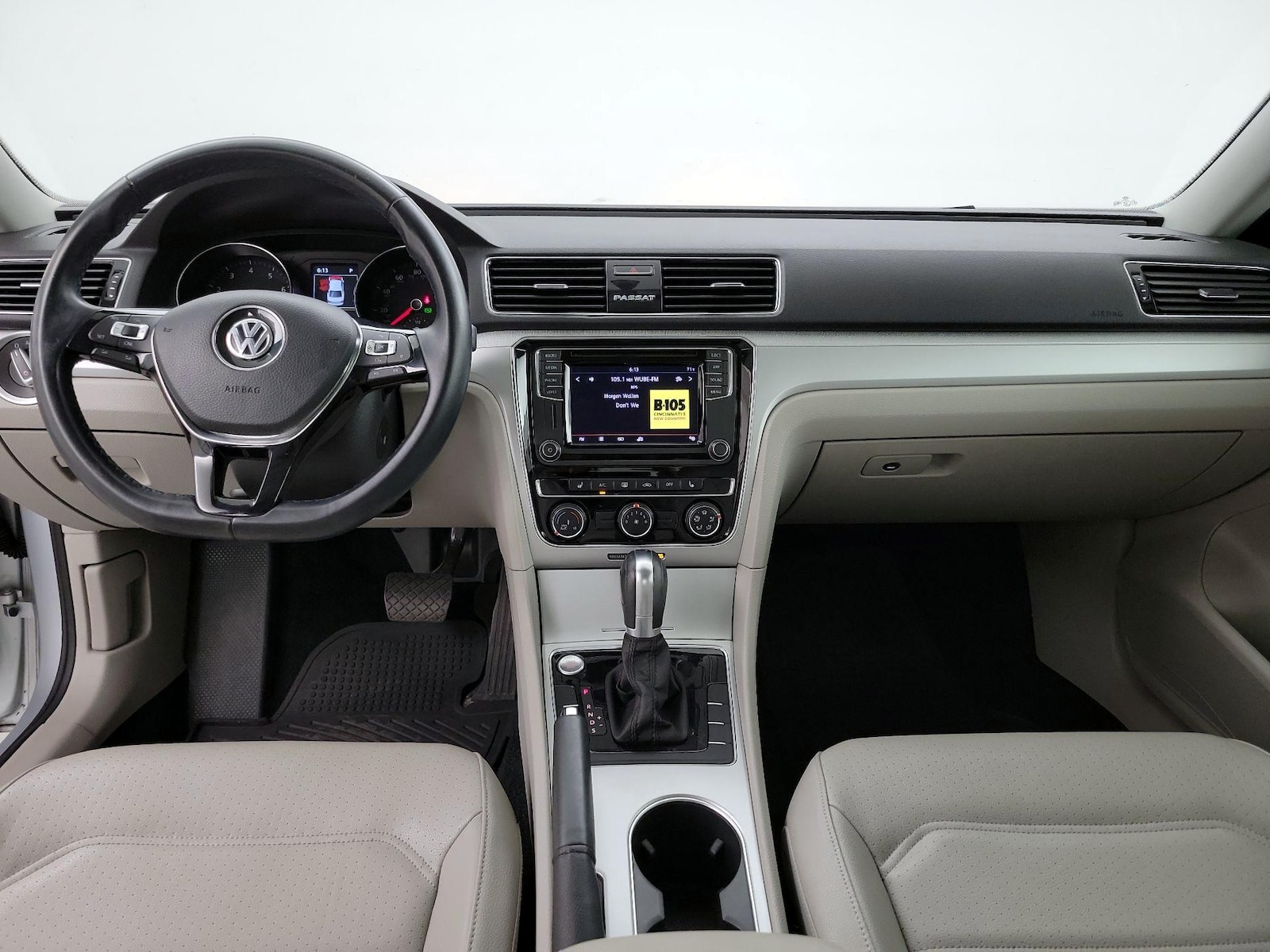 2019 Volkswagen Passat Wolfsburg Edition - Photo 10