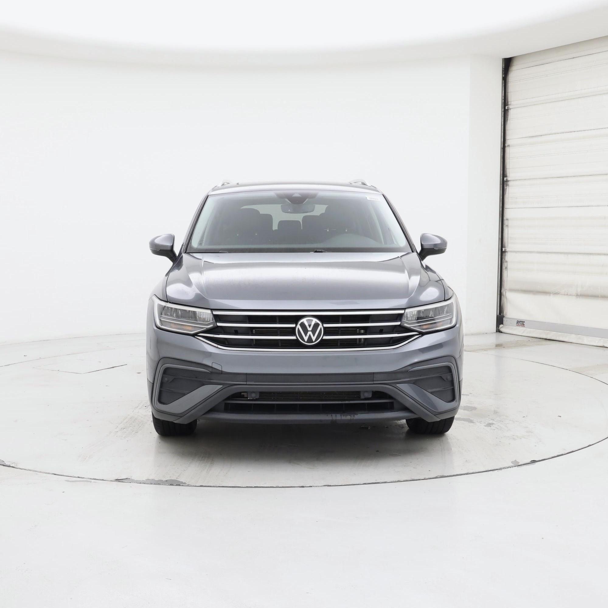 Thumbnail: 2023 Volkswagen Tiguan - 5
