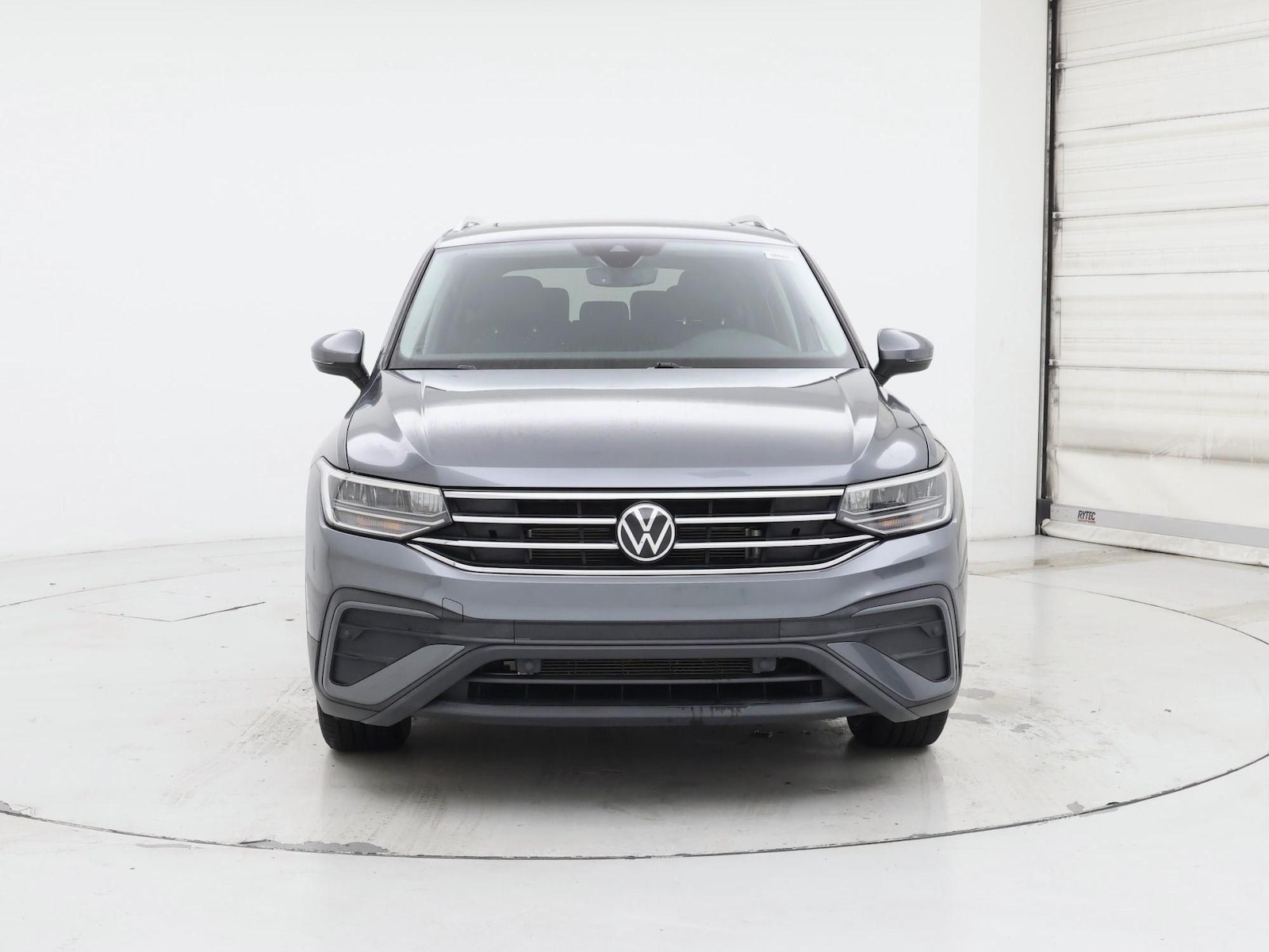 2023 Volkswagen Tiguan SE - Photo 6
