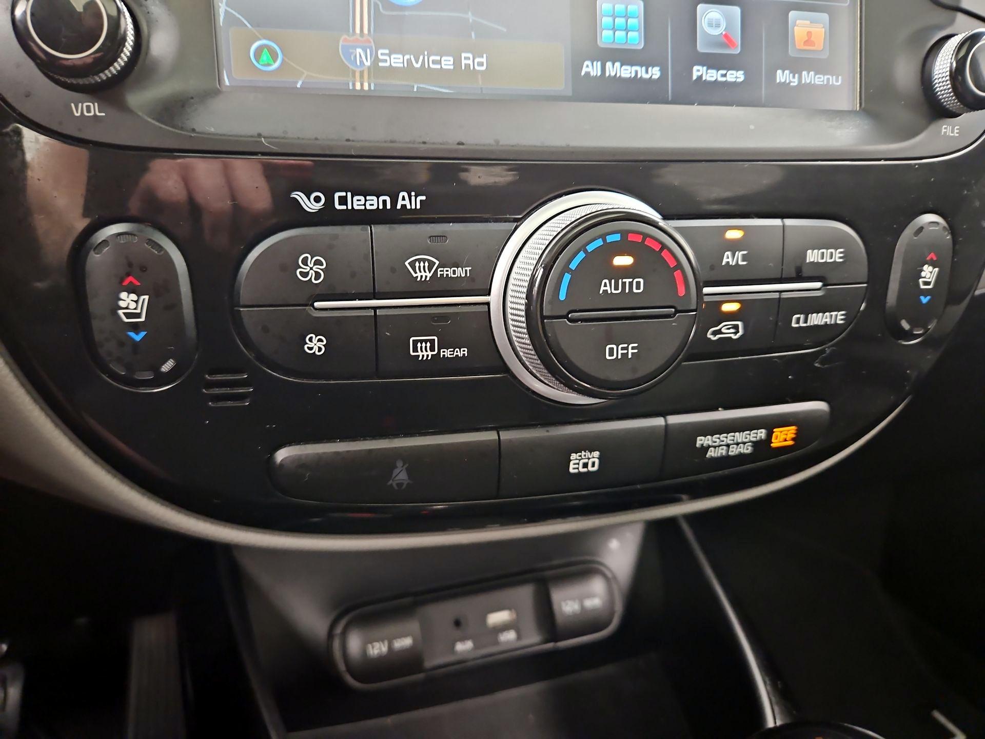 Thumbnail: 2016 Kia Soul - 17