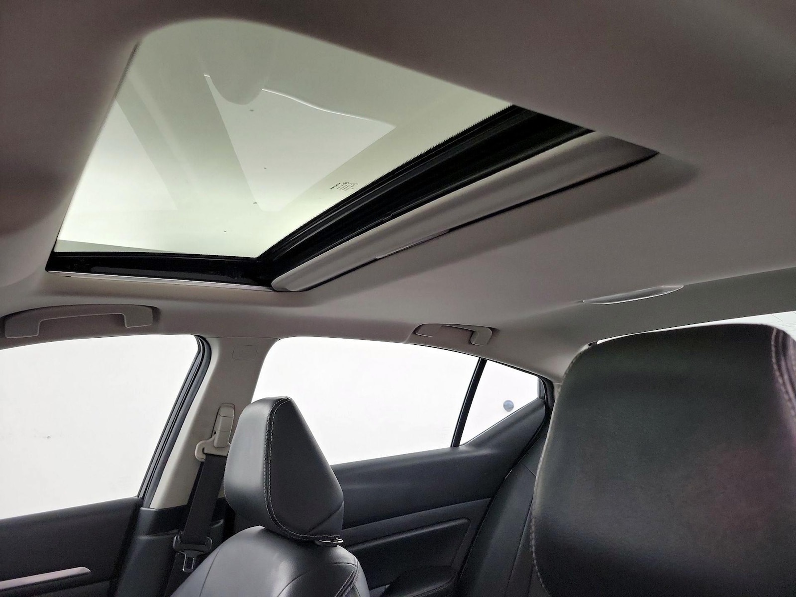 2020 Nissan Altima SL - Photo 21