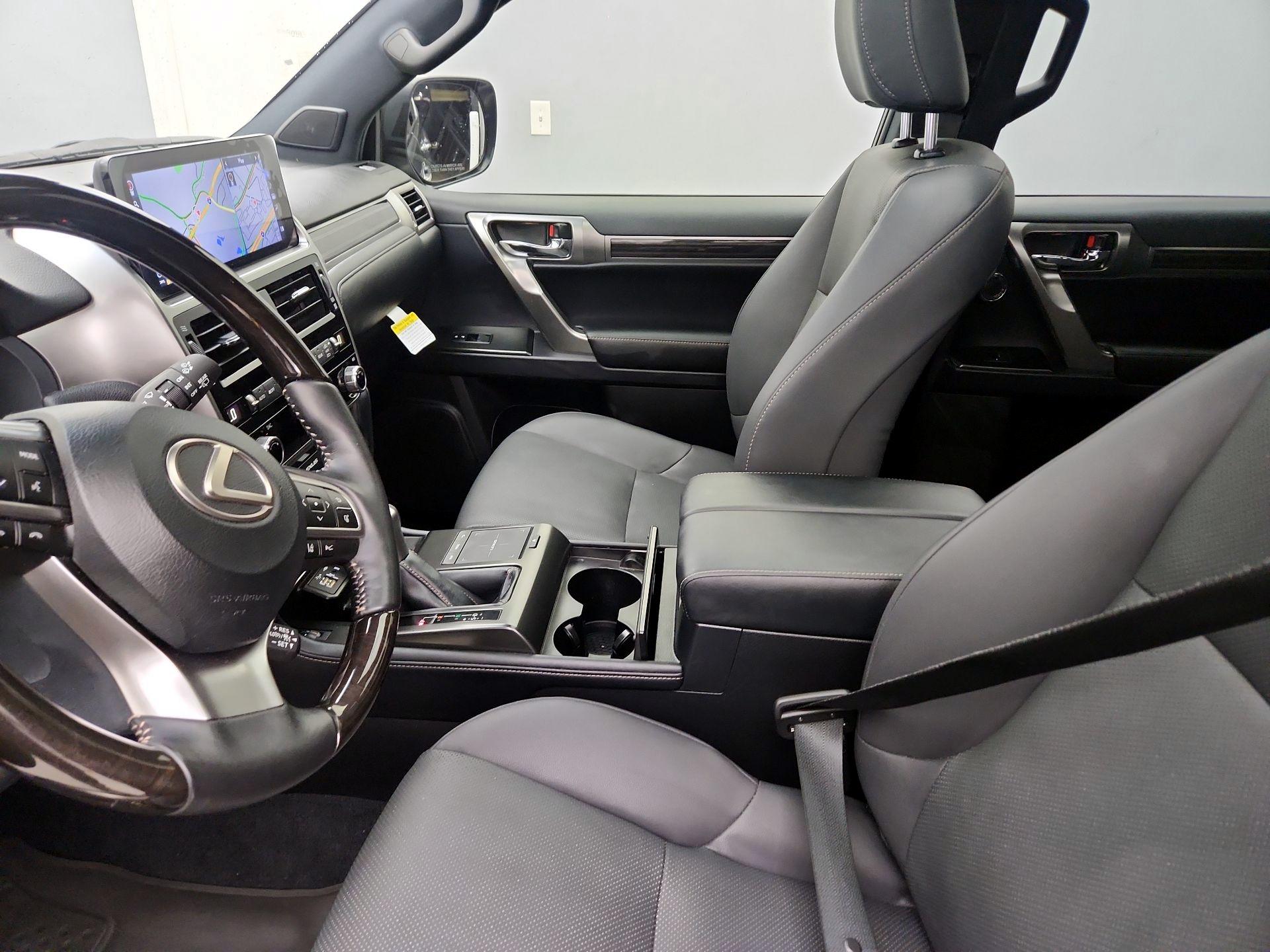 Thumbnail: 2022 Lexus GX - 11