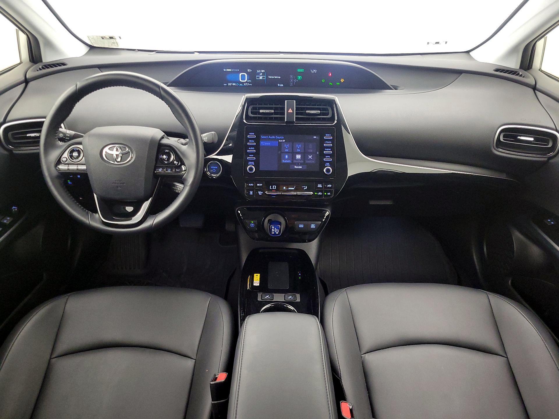 Thumbnail: 2020 Toyota Prius - 9