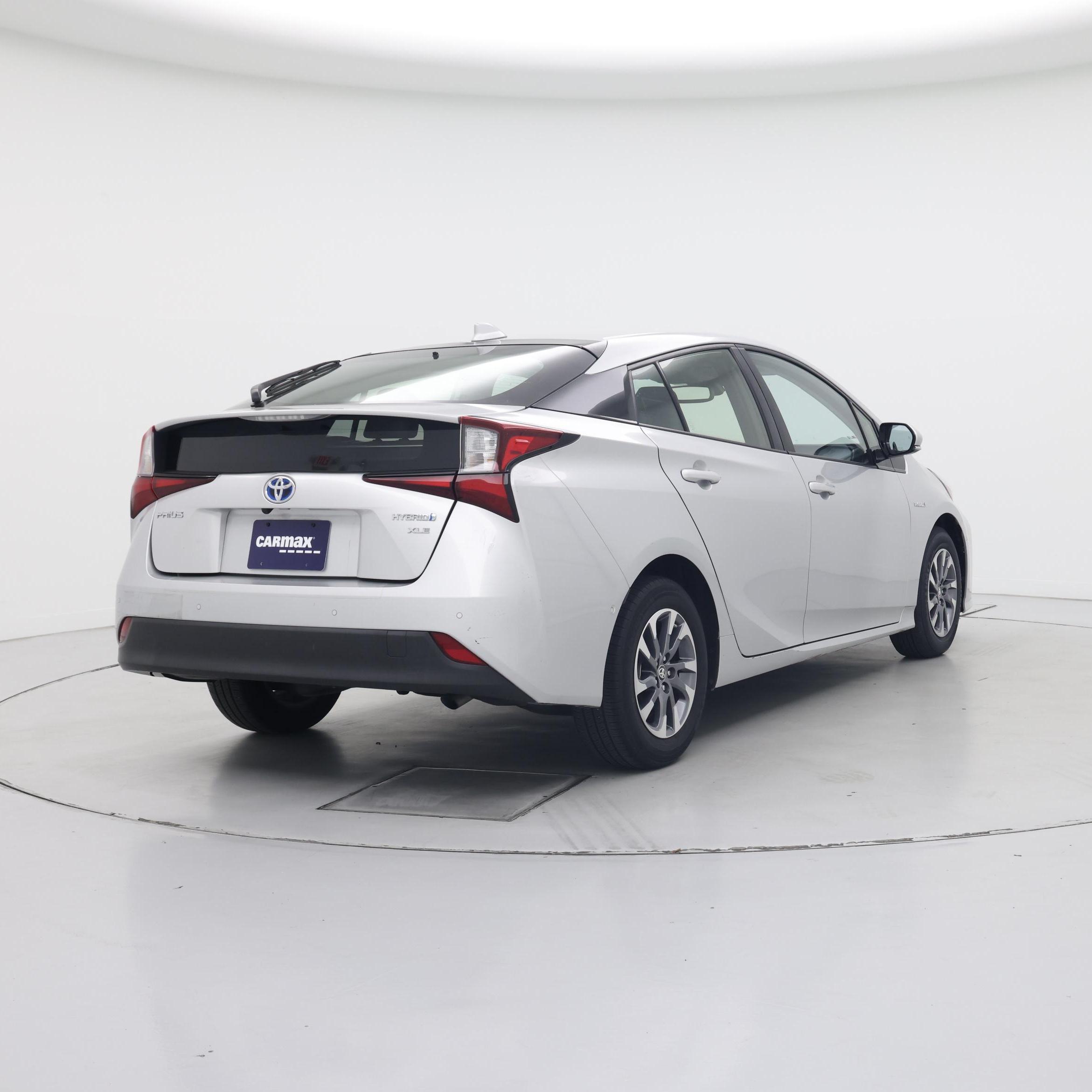 Thumbnail: 2020 Toyota Prius - 8