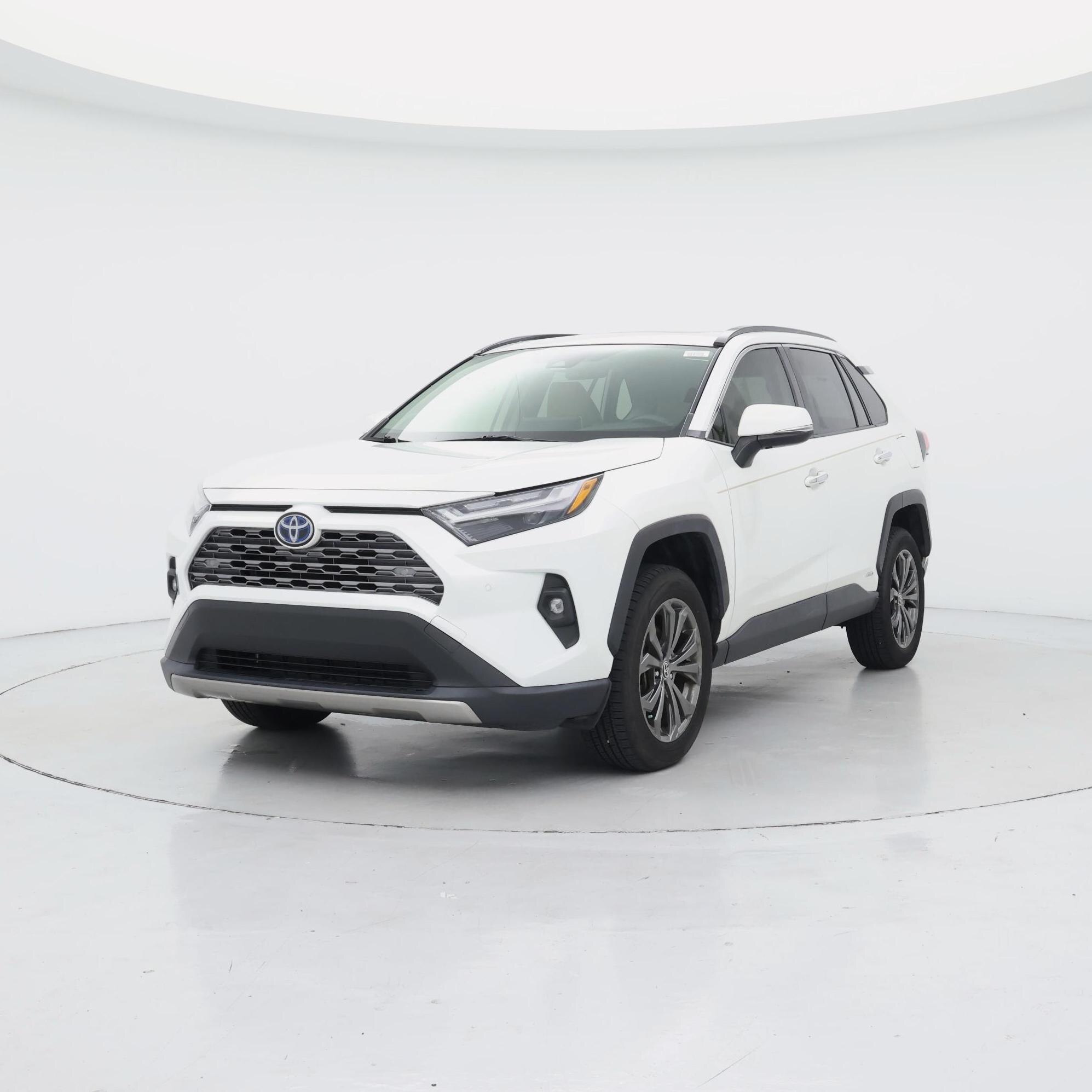 Thumbnail: 2022 Toyota RAV4 - 4
