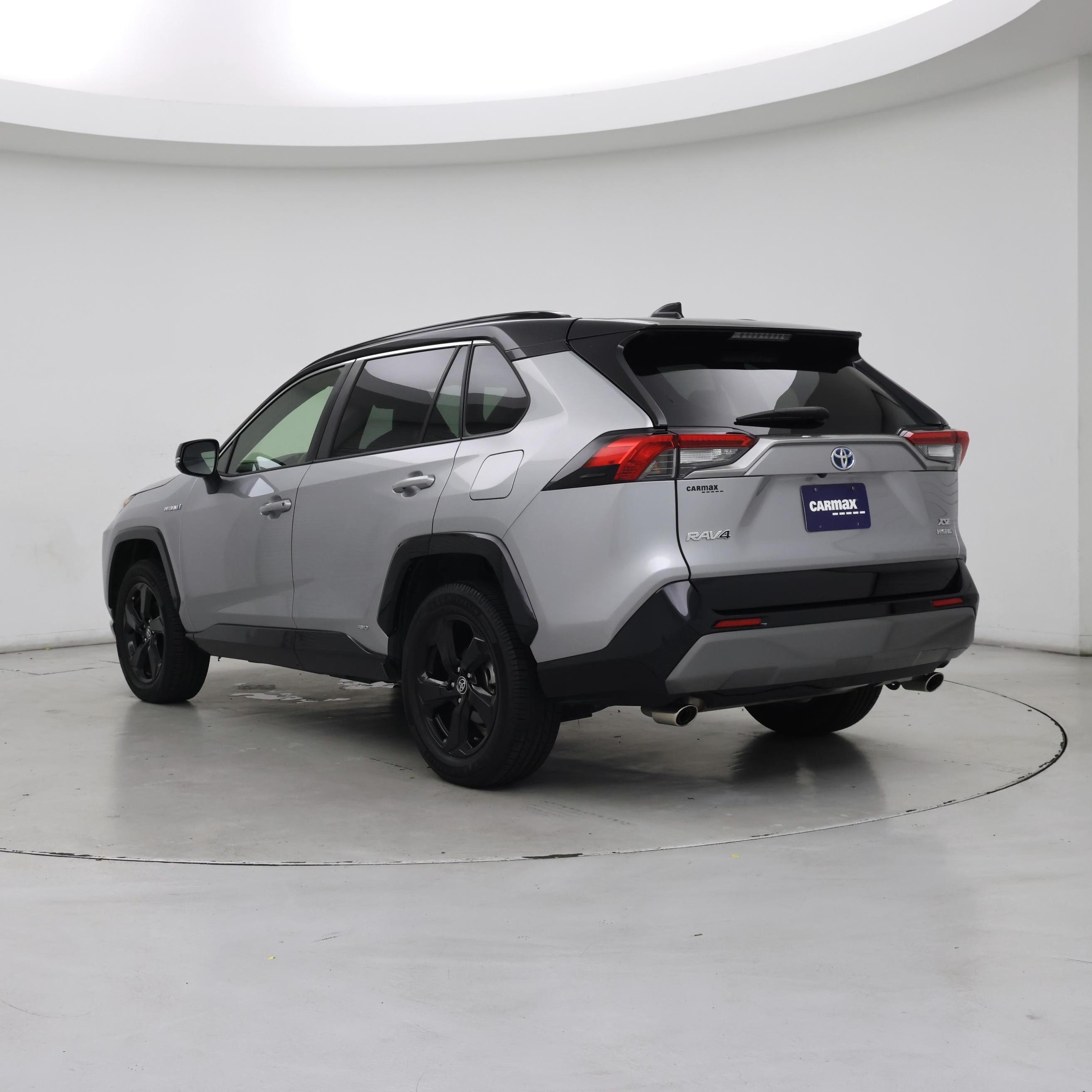 Thumbnail: 2020 Toyota RAV4 - 2
