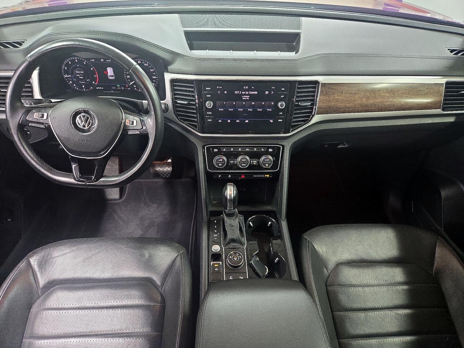 Apple CarPlay® & Android Auto™