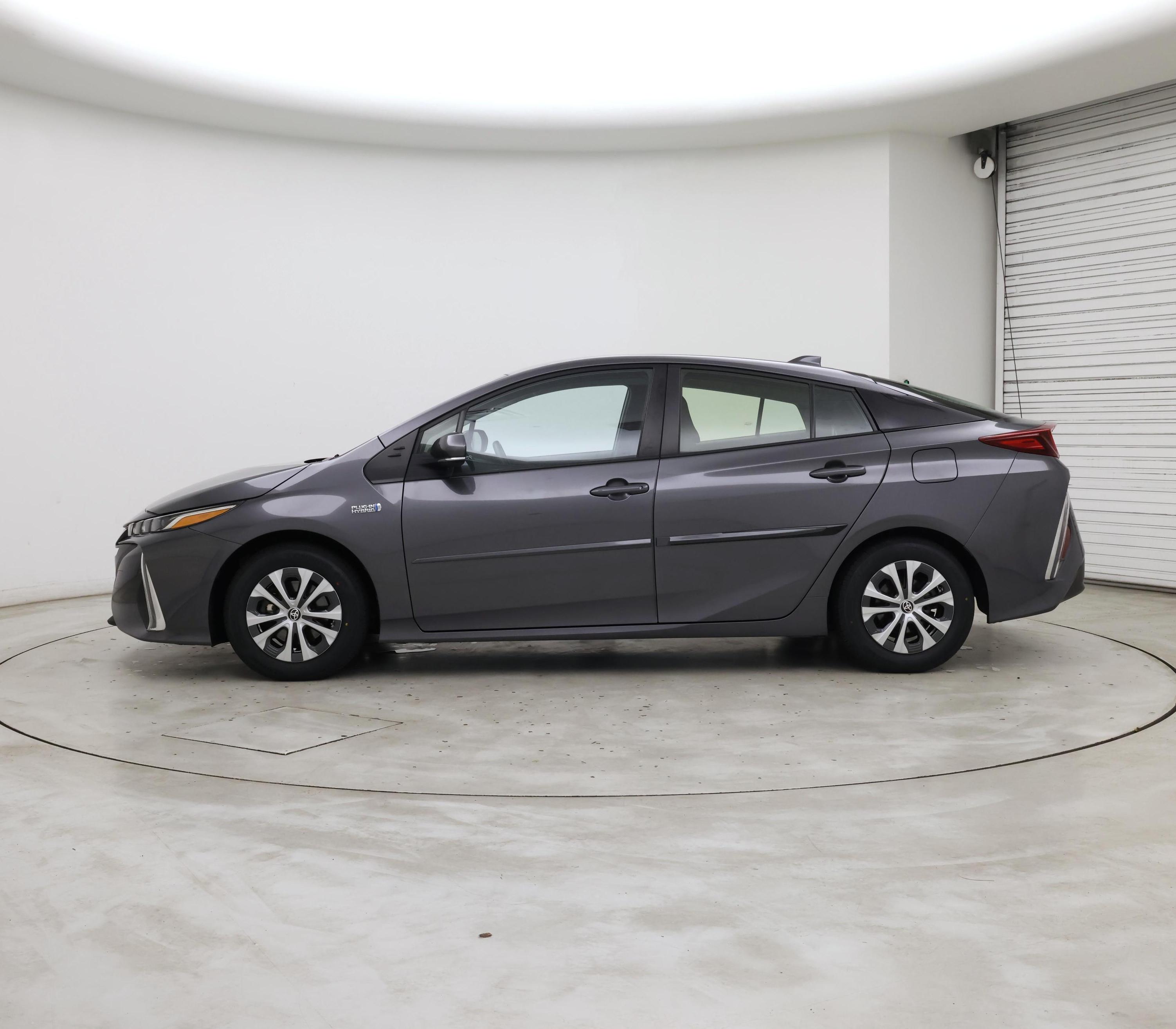 Thumbnail: 2021 Toyota Prius Prime - 3